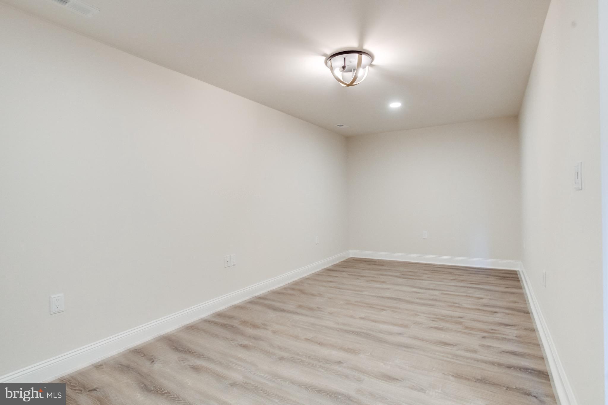 NORTH EAST - Residential