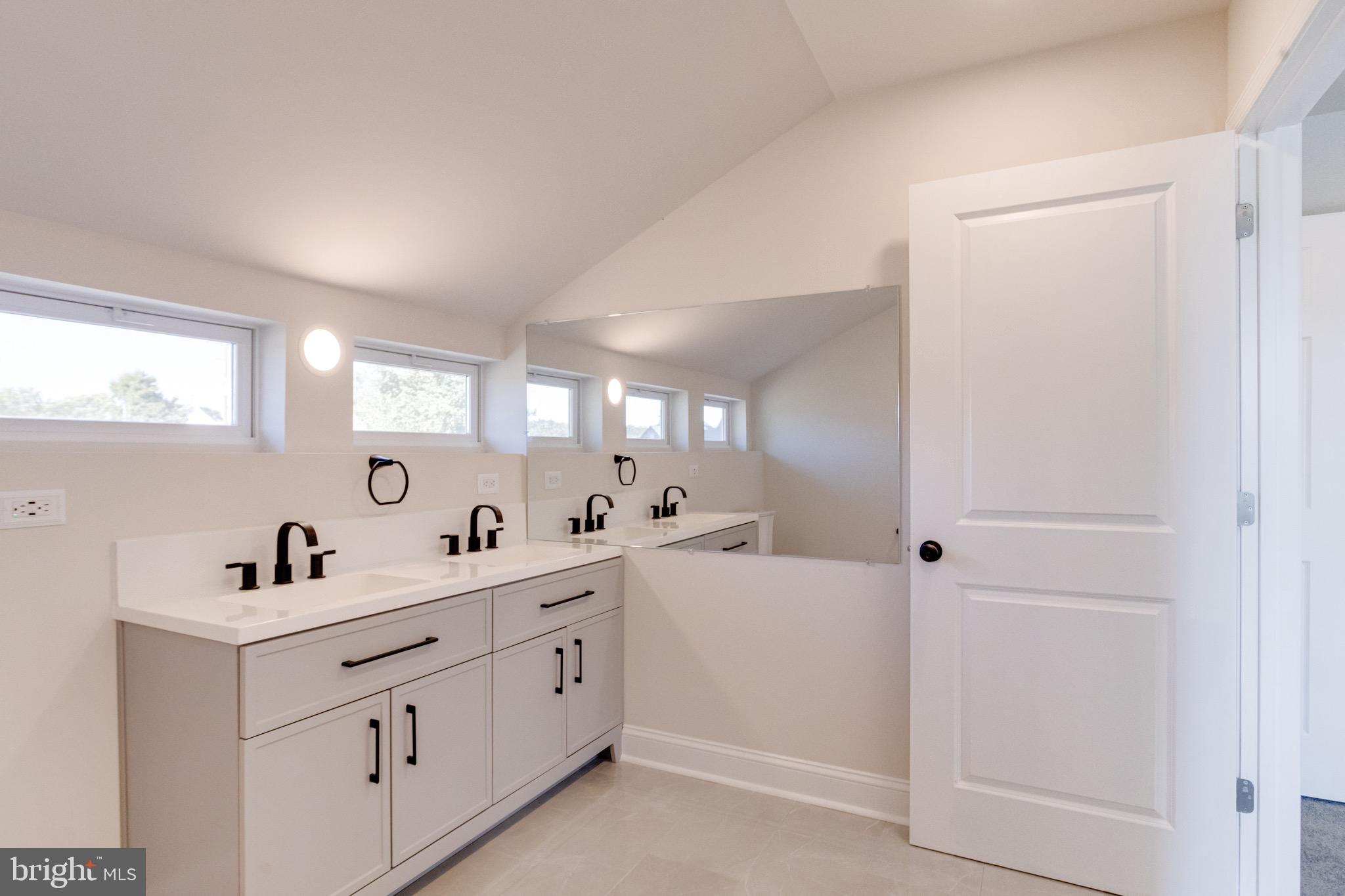 NORTH EAST - Residential