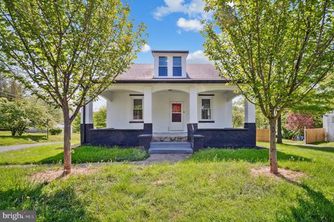 2952 DEKALB PIKE 54 NORRISTOWN PA 19401