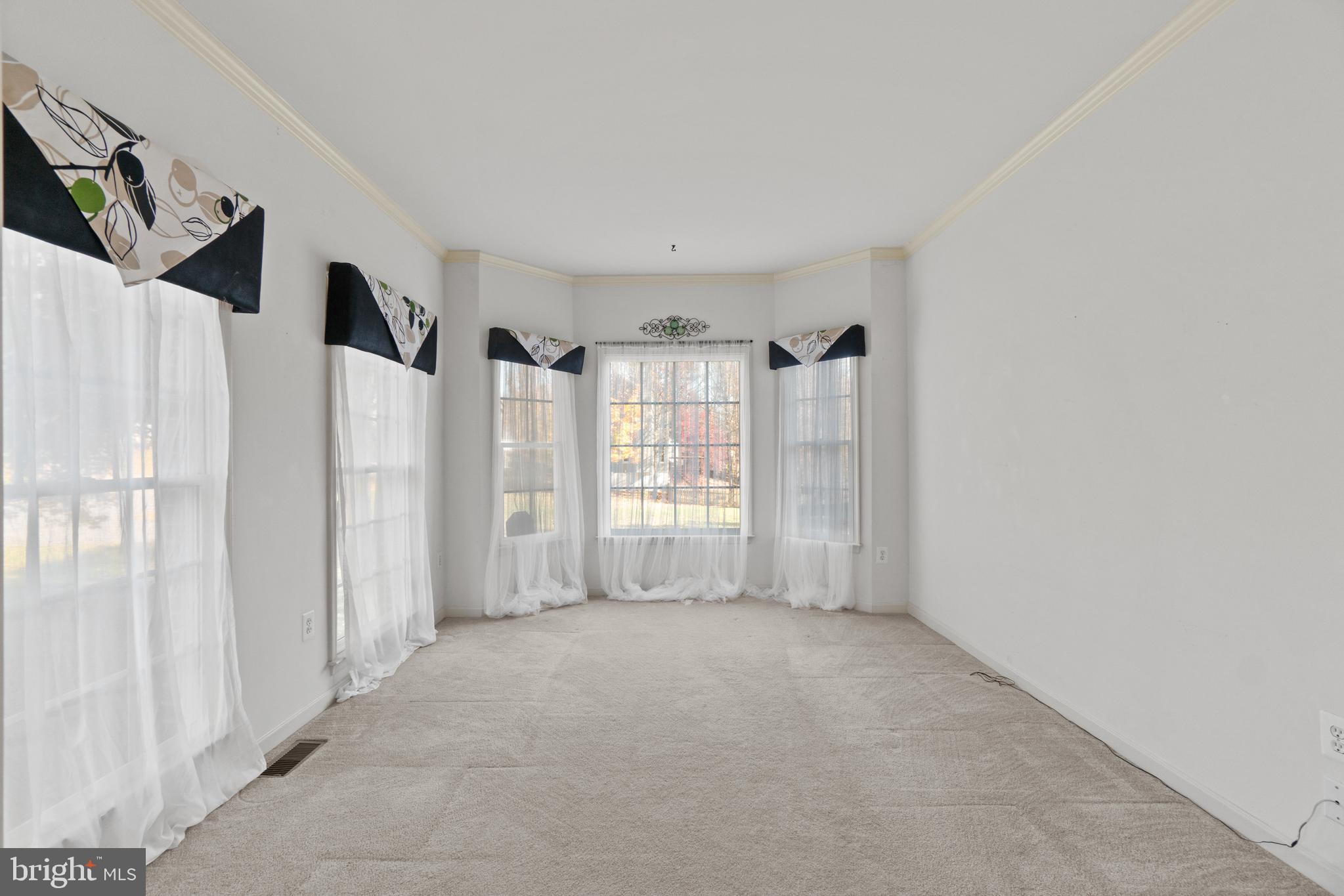 KINGSWOOD - Residential