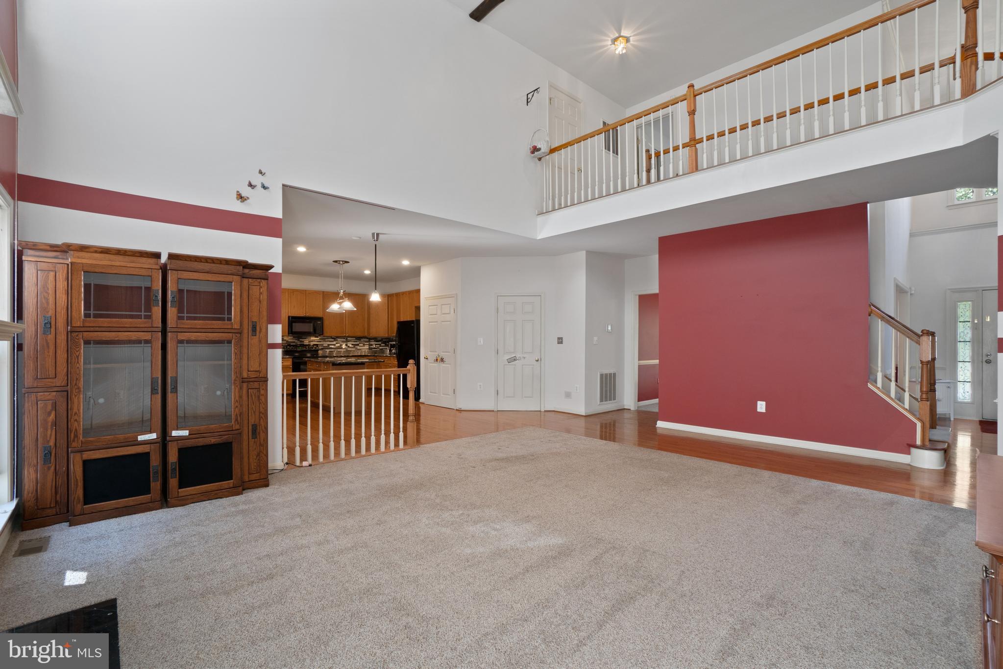 KINGSWOOD - Residential