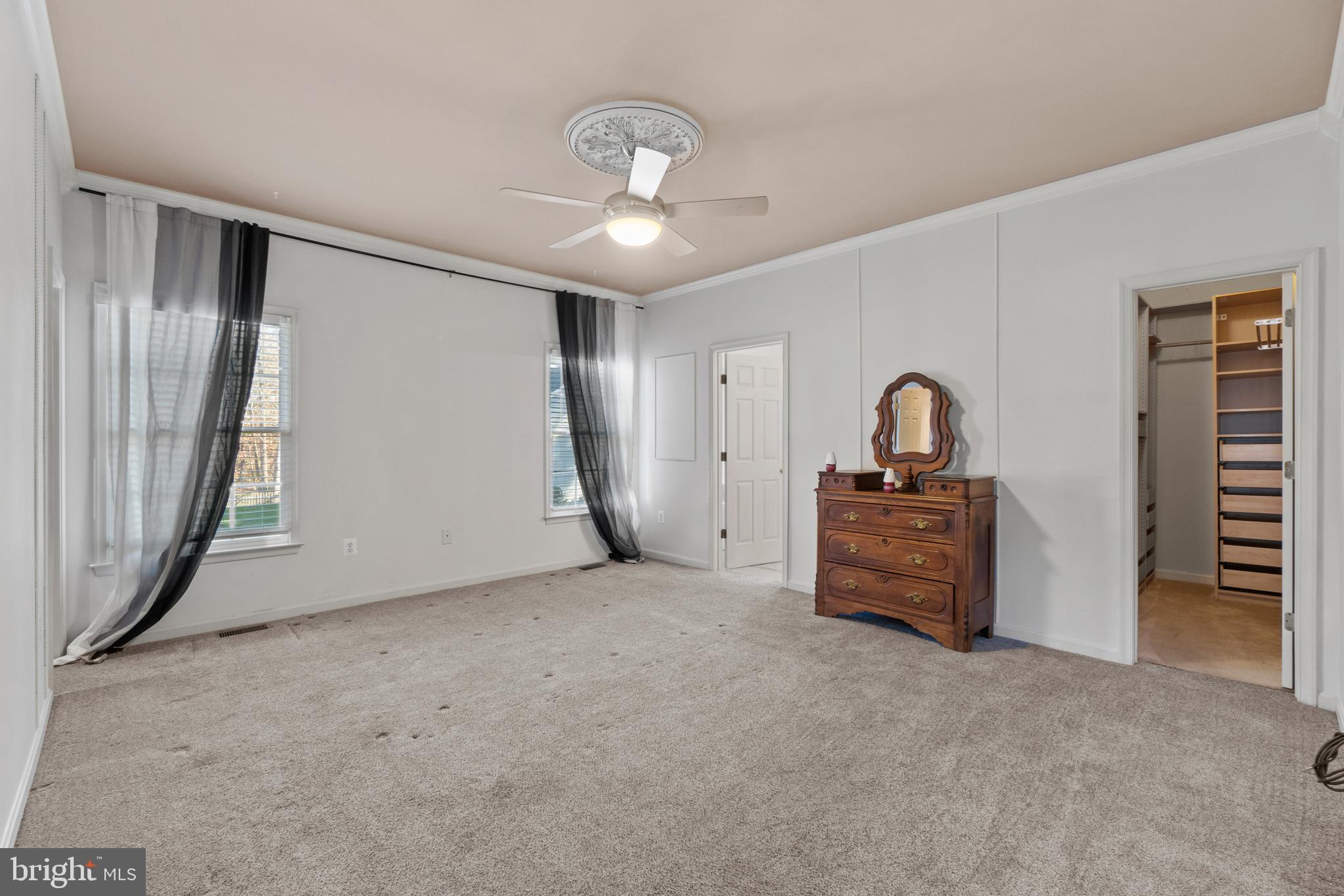 KINGSWOOD - Residential