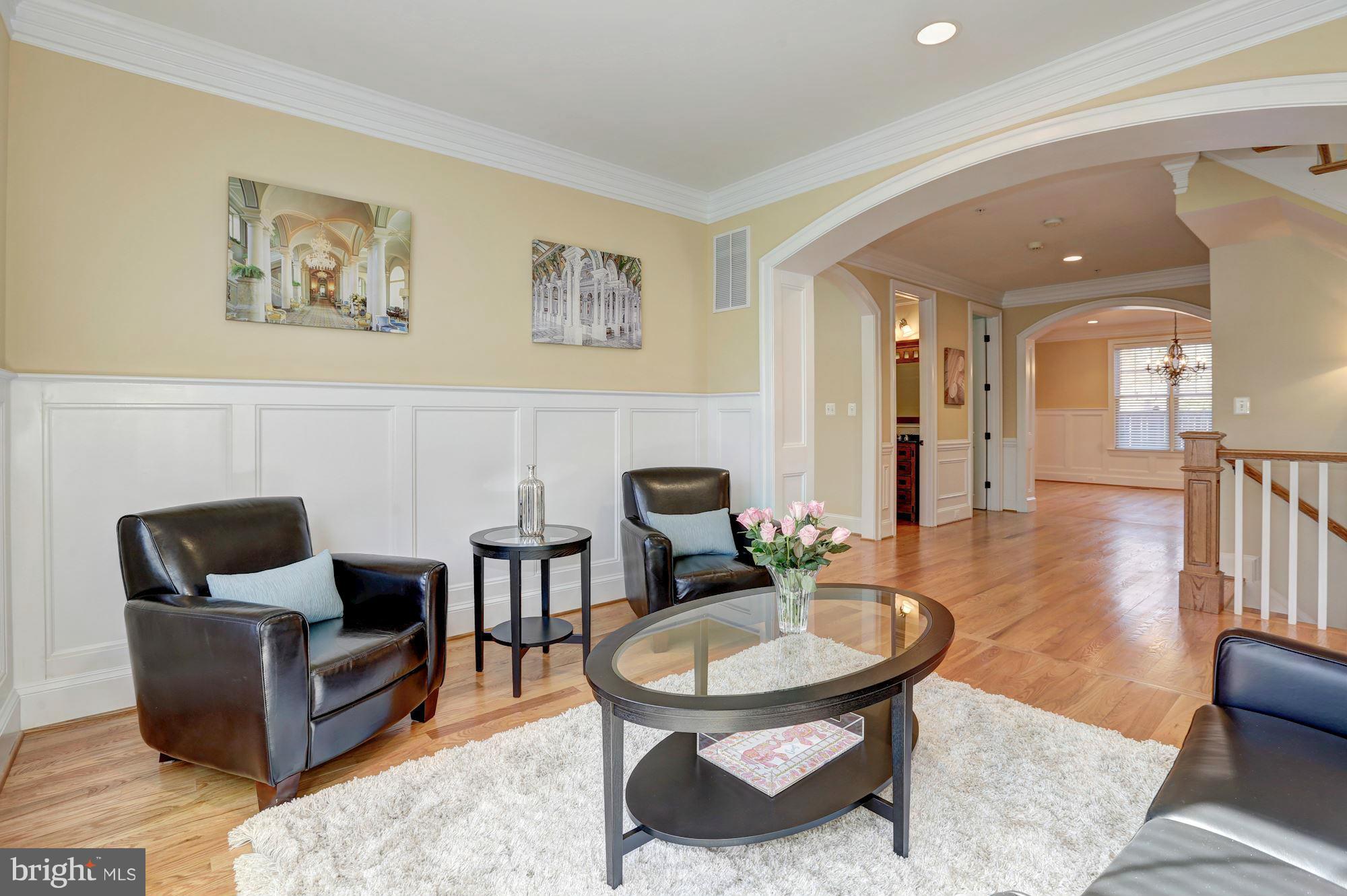 ALTA VISTA GARDENS - Residential