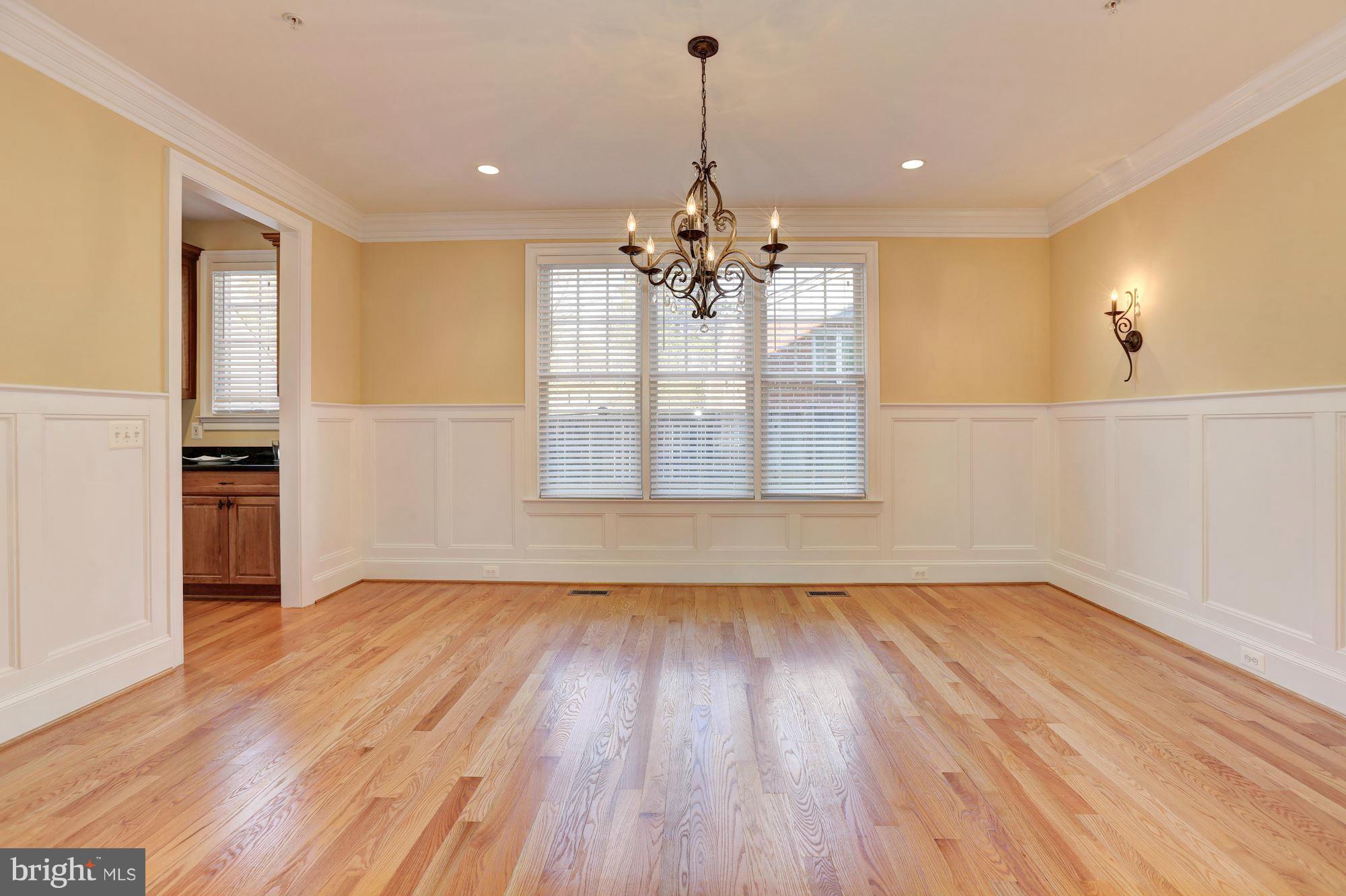 ALTA VISTA GARDENS - Residential