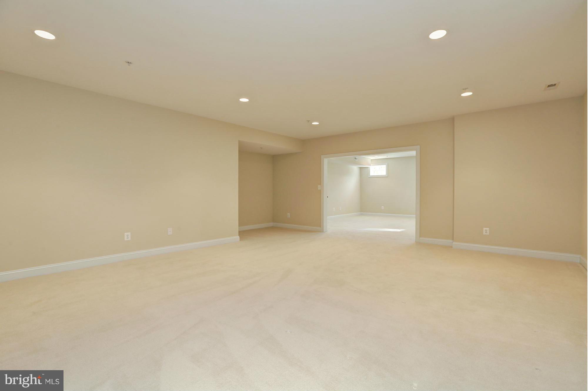 ALTA VISTA GARDENS - Residential