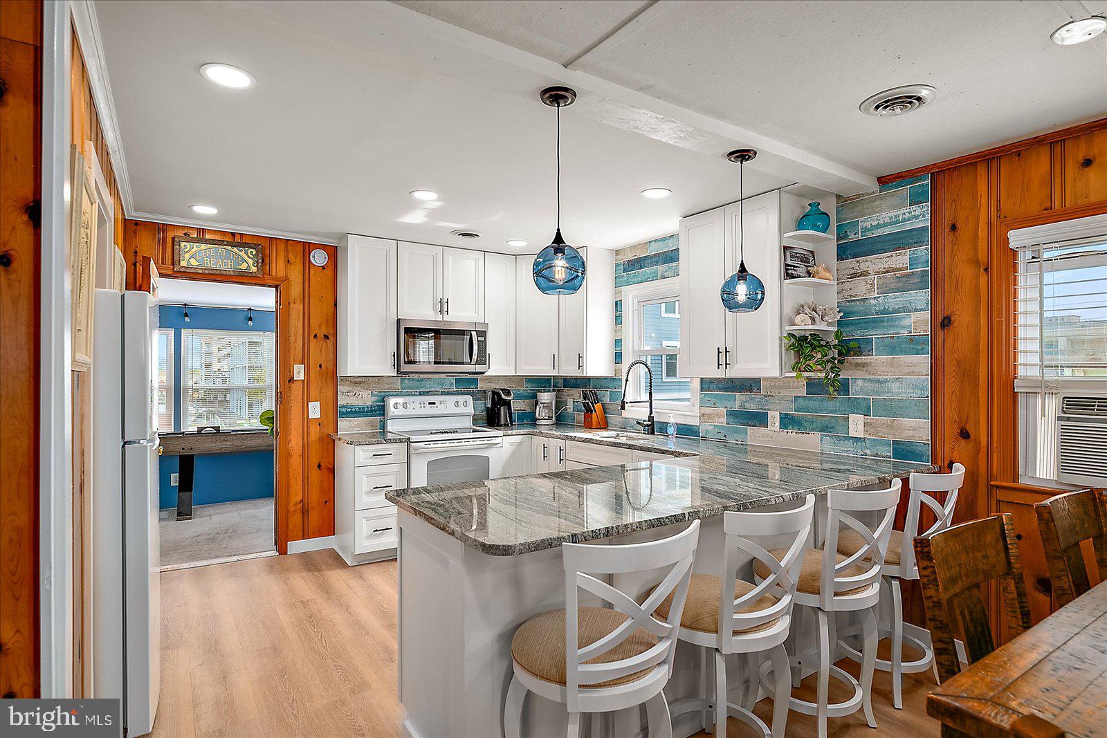 NEPTUNE DEVELOPMENT - Residential Income