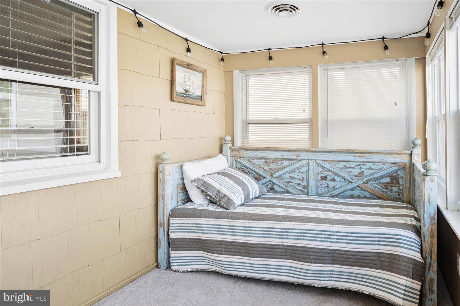 NEPTUNE DEVELOPMENT - Residential Income