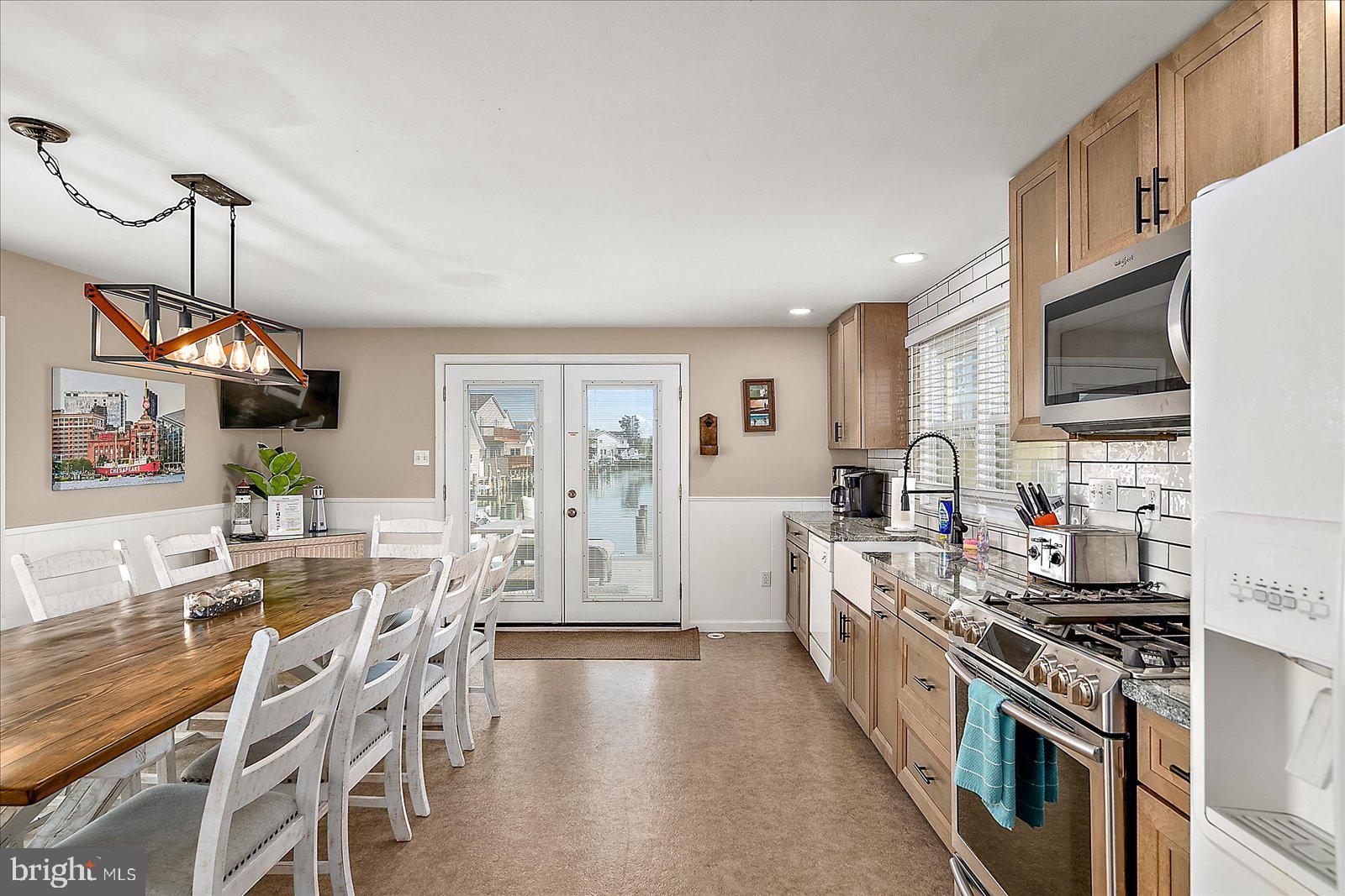 NEPTUNE DEVELOPMENT - Residential Income