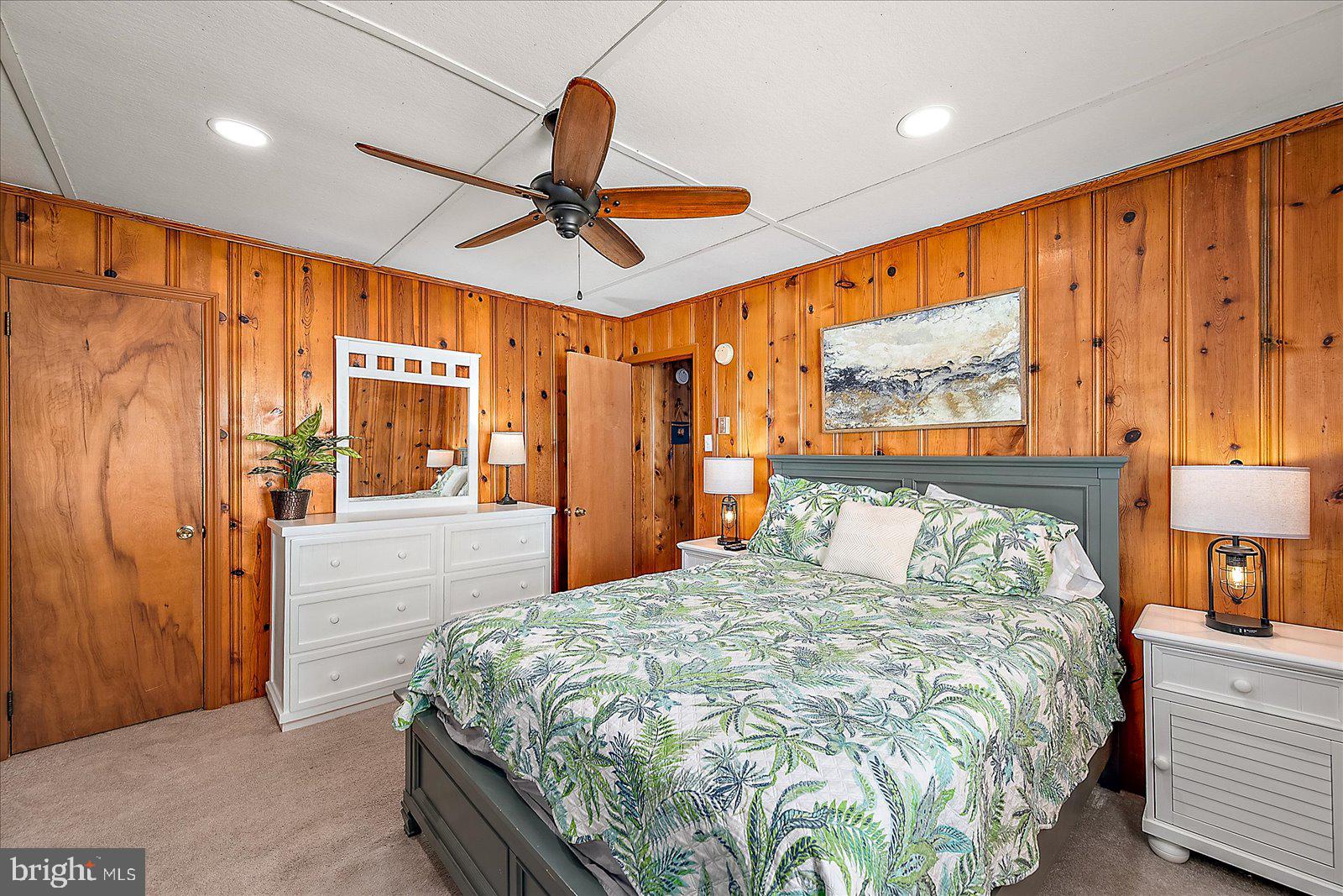 NEPTUNE DEVELOPMENT - Residential Income