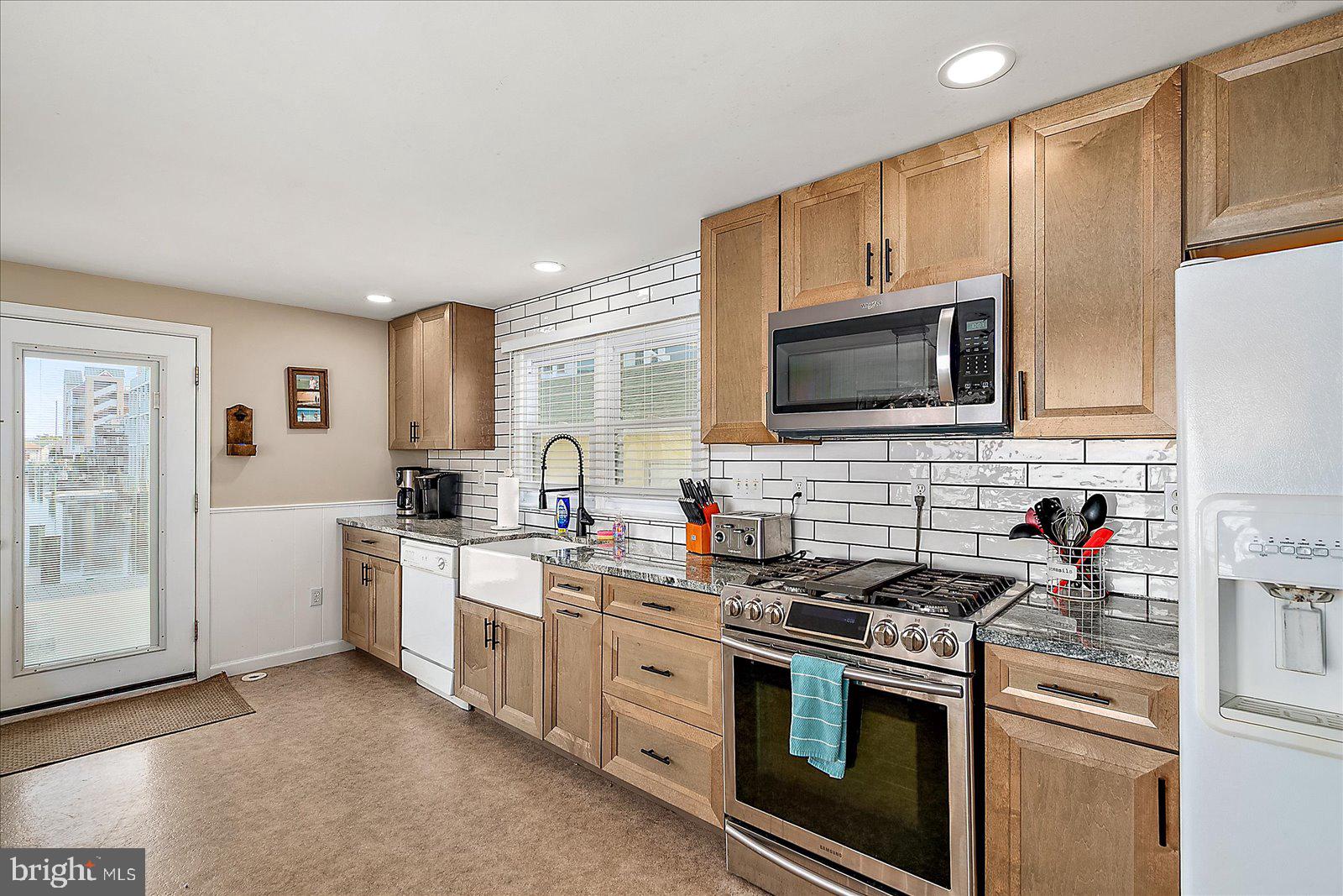 NEPTUNE DEVELOPMENT - Residential Income