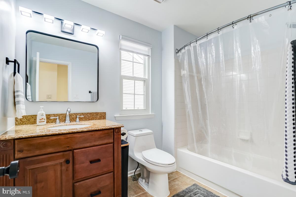 FOREST BROOKE - Residential