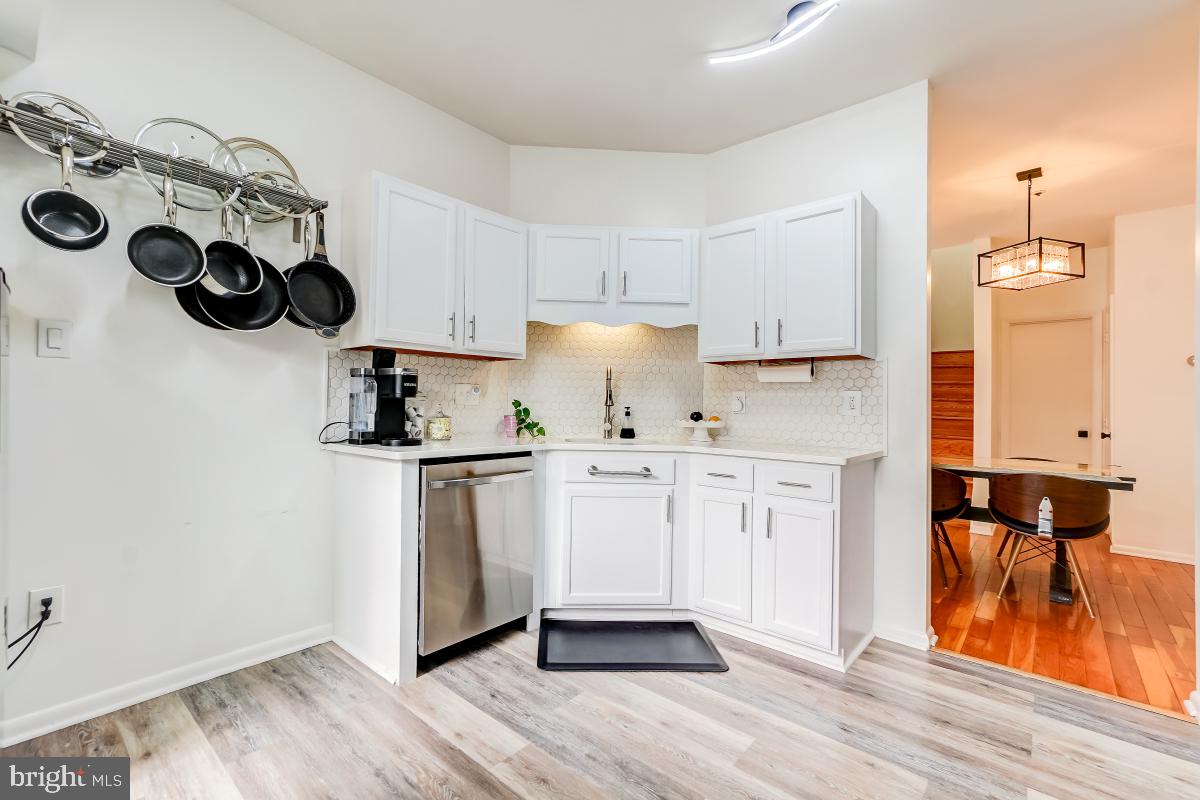 FOREST BROOKE - Residential