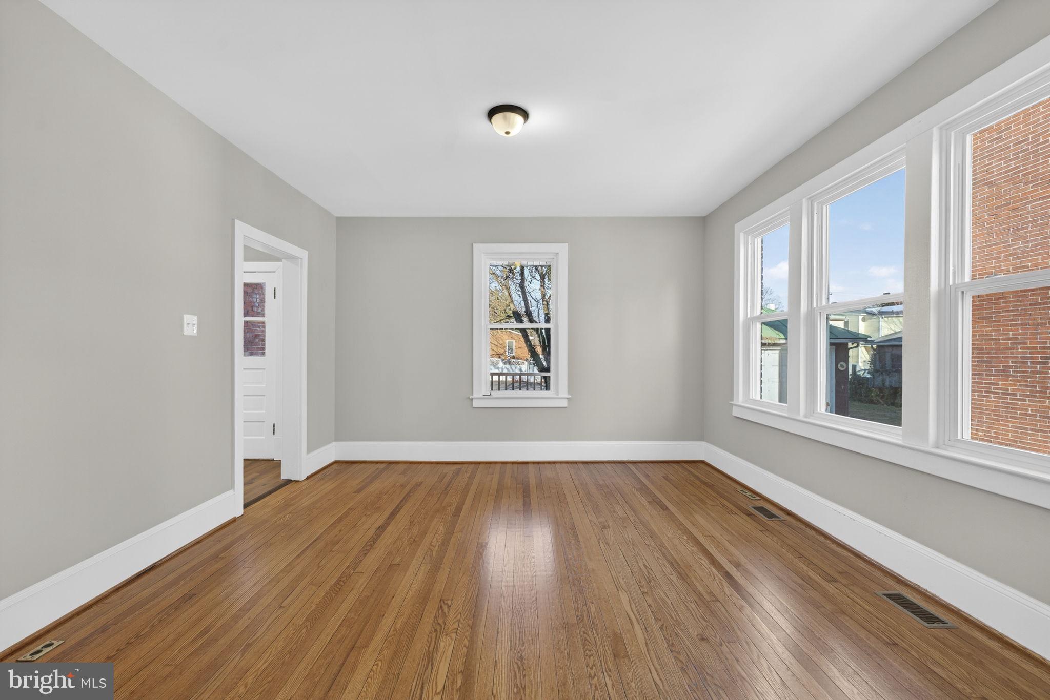 STROSNIDER - Residential