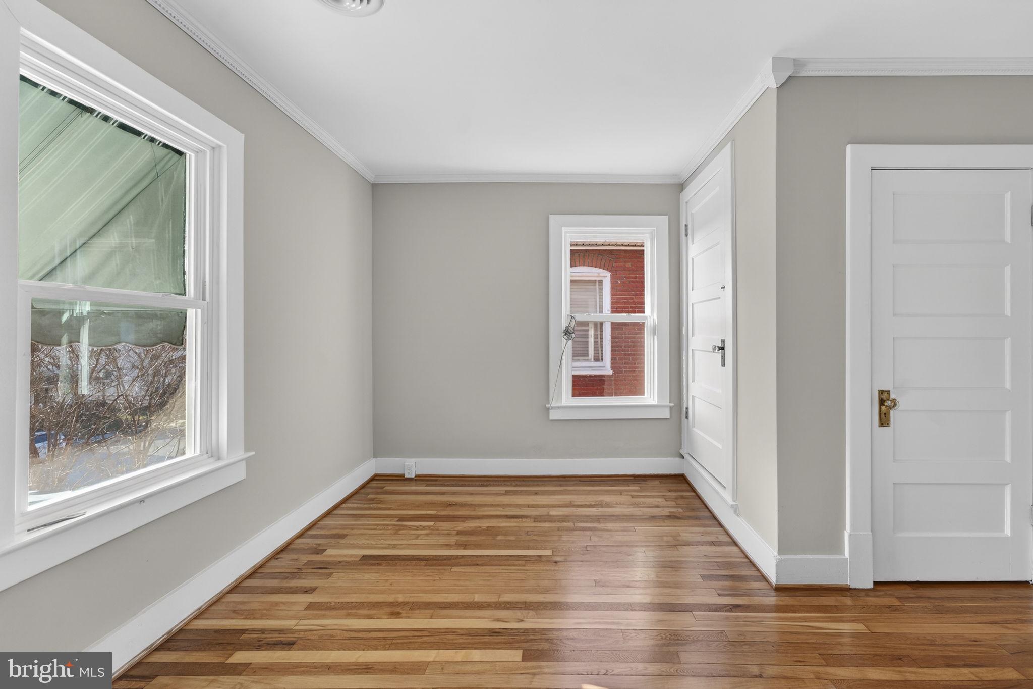 STROSNIDER - Residential