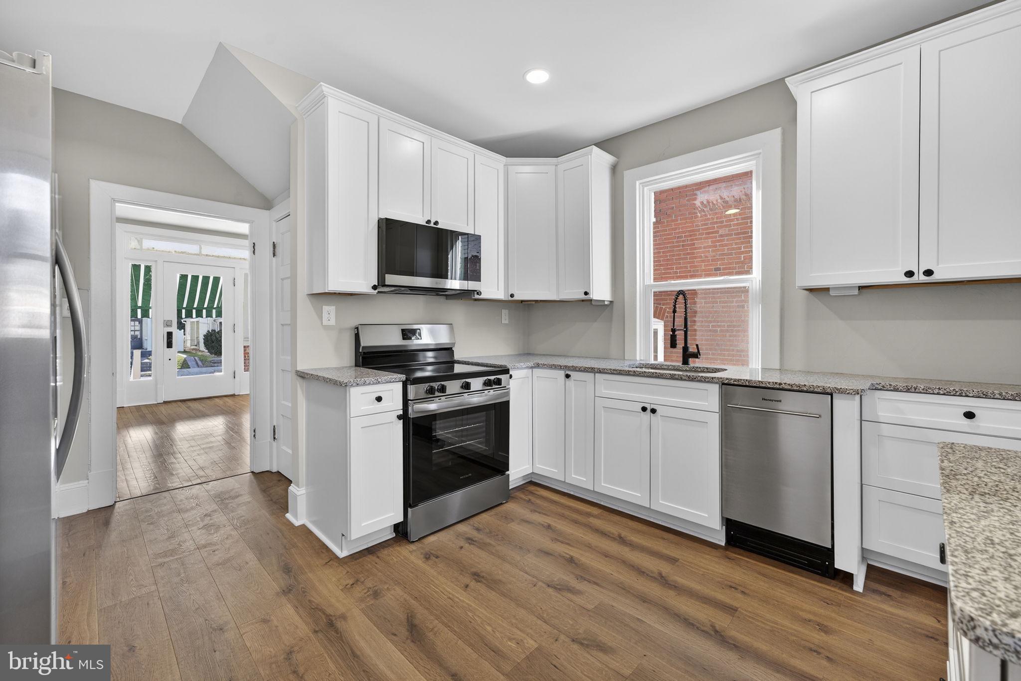 STROSNIDER - Residential