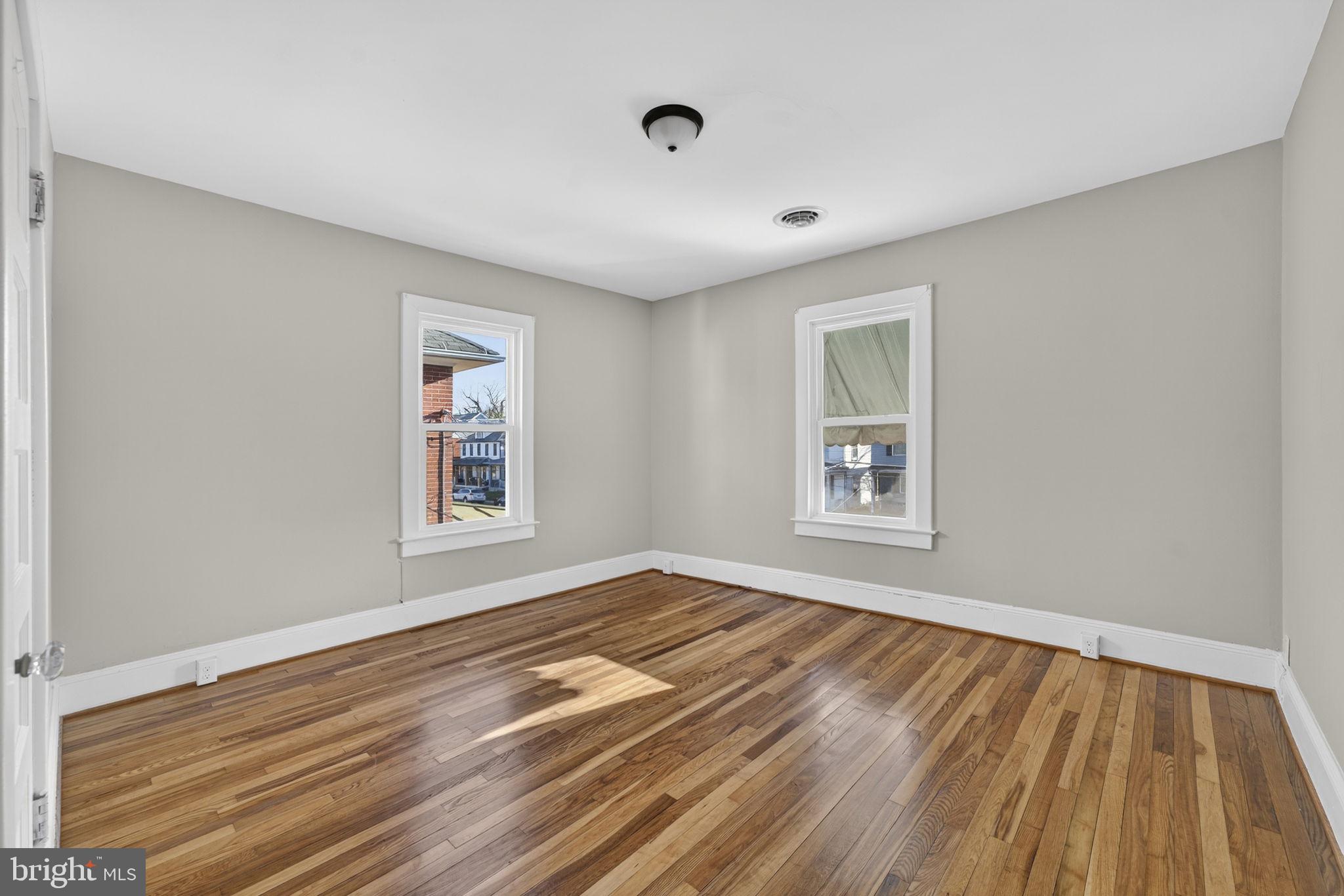 STROSNIDER - Residential