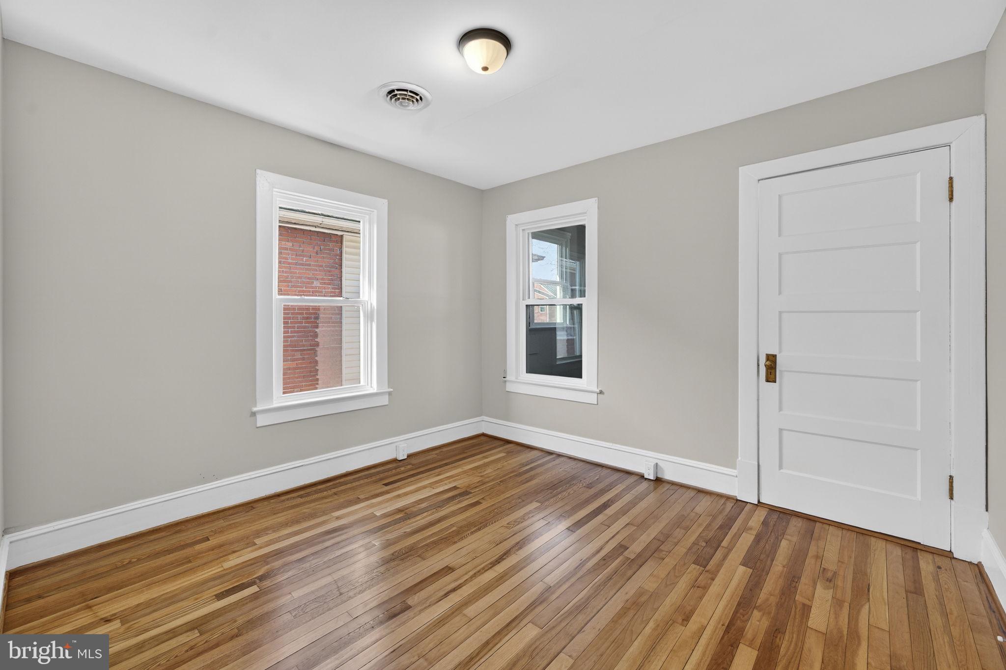 STROSNIDER - Residential