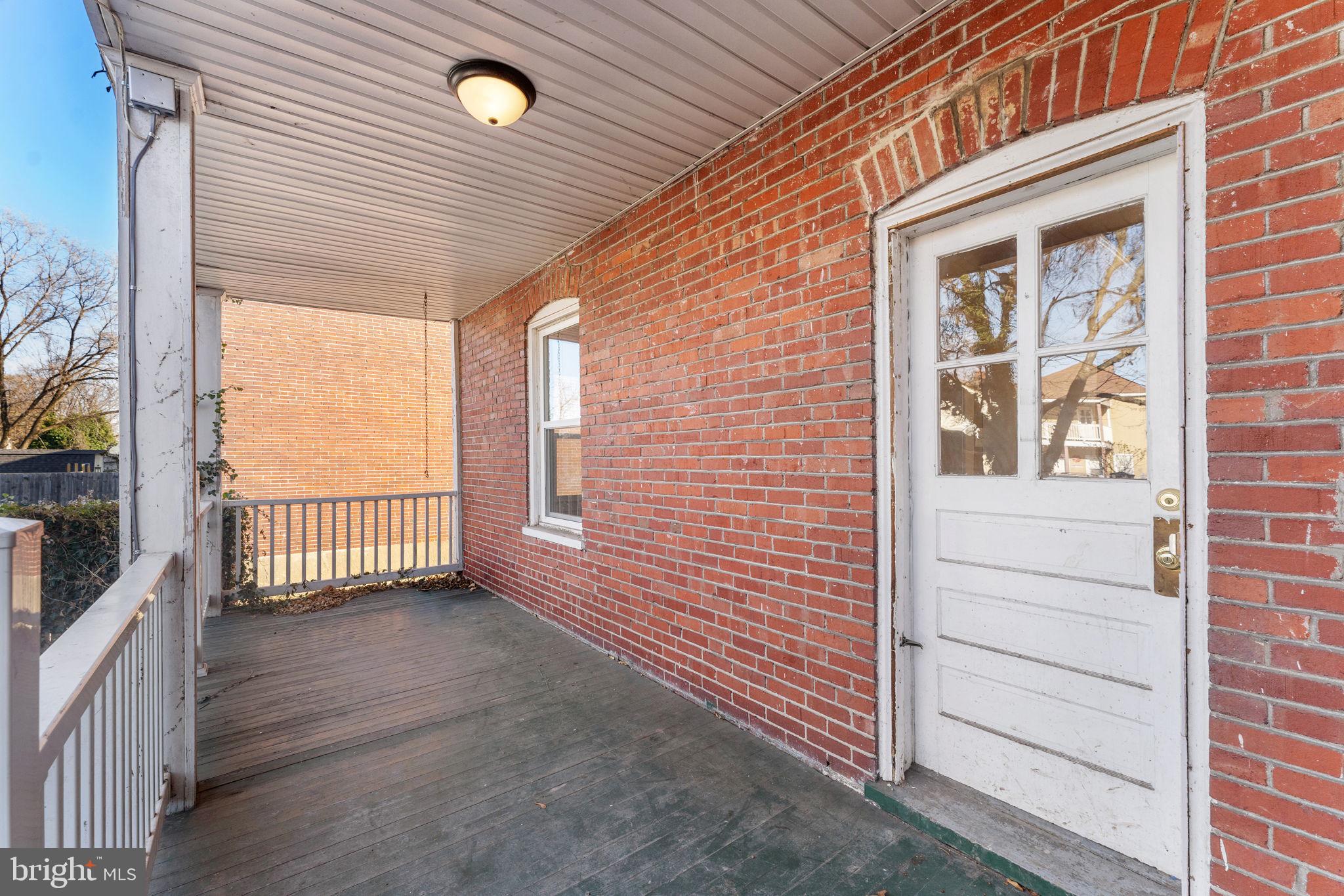 STROSNIDER - Residential