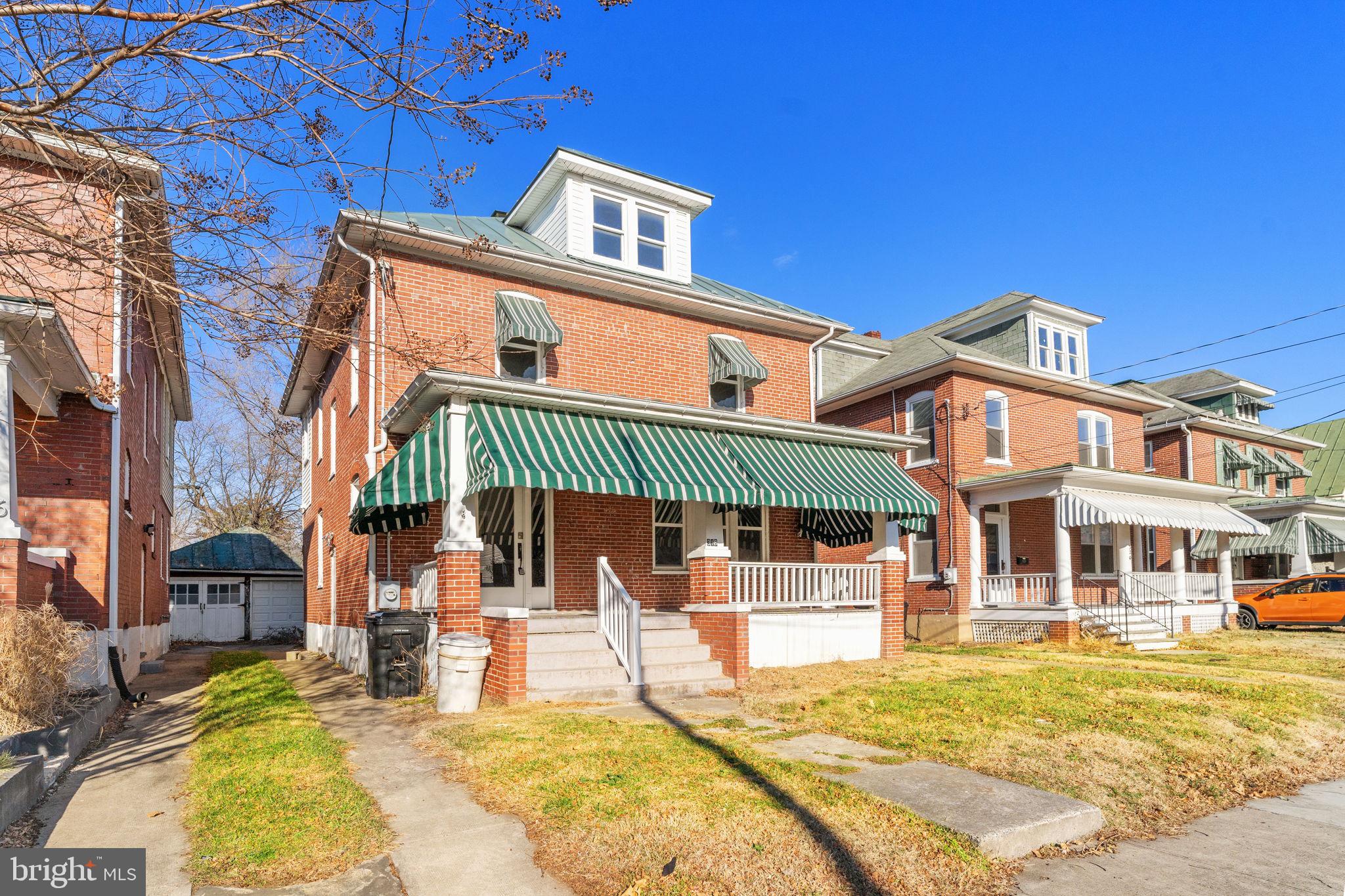 STROSNIDER - Residential