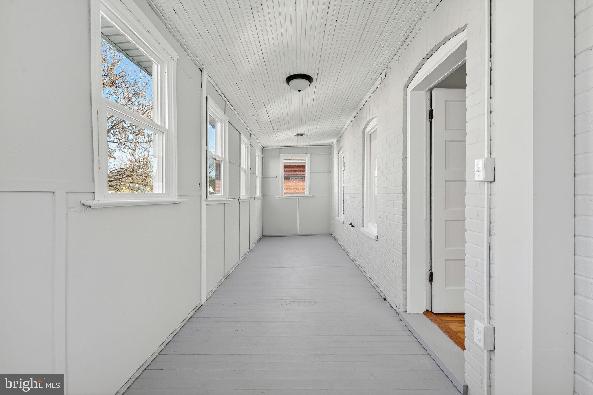 STROSNIDER - Residential