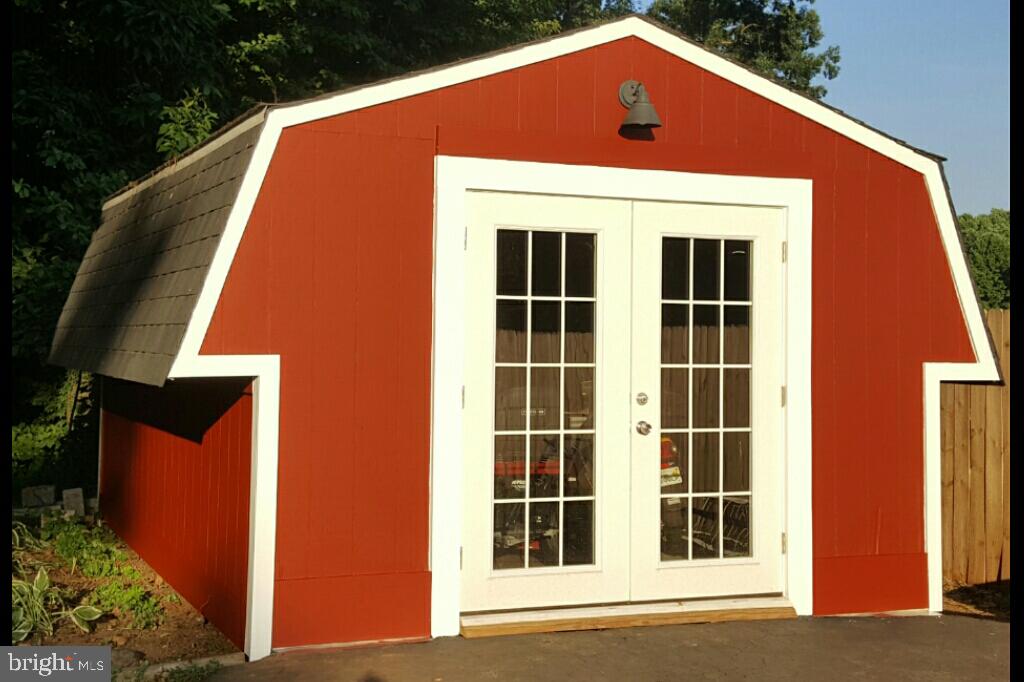 POPLAR GROVE - Residential