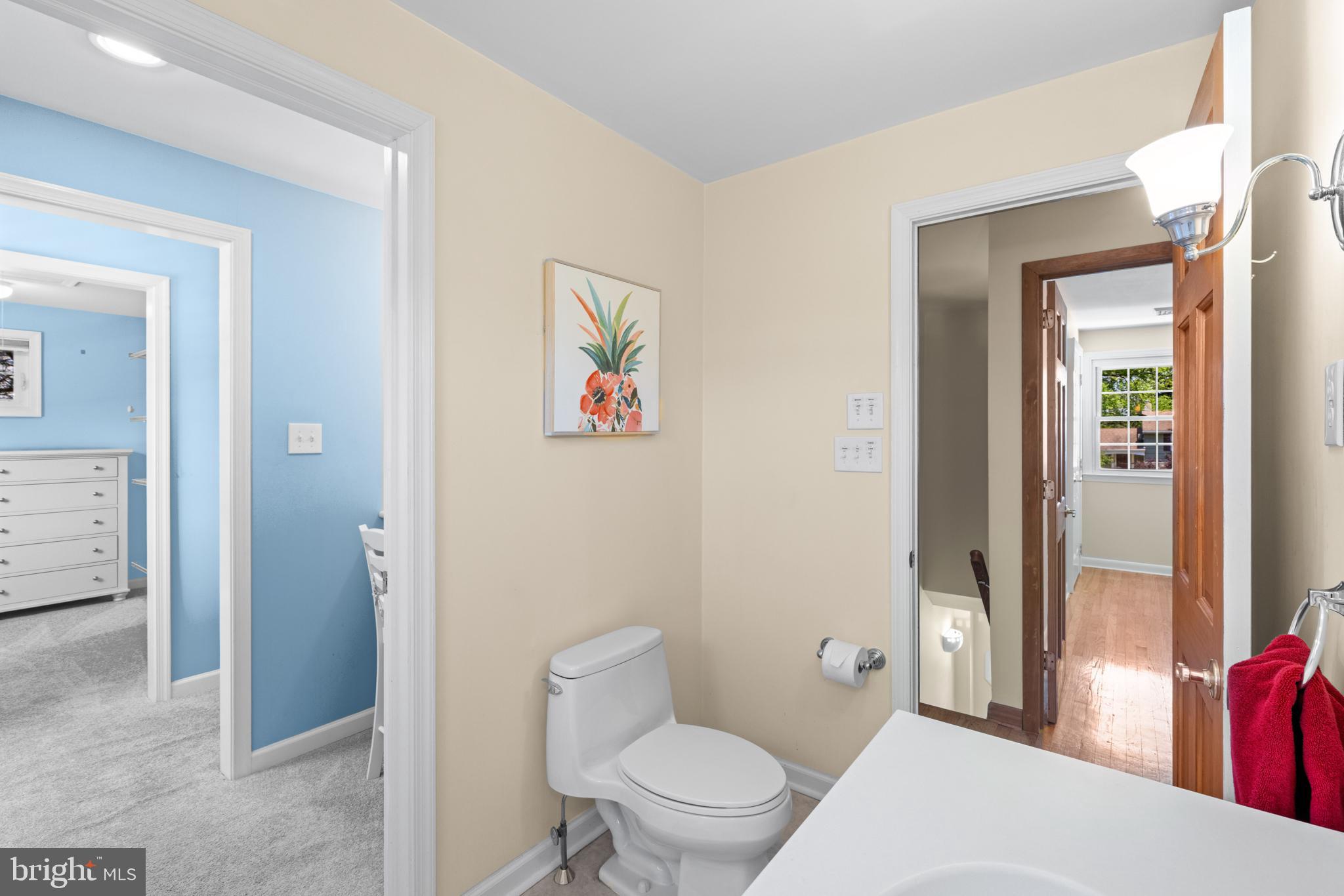 NORTHAMPTON HILLS - Residential