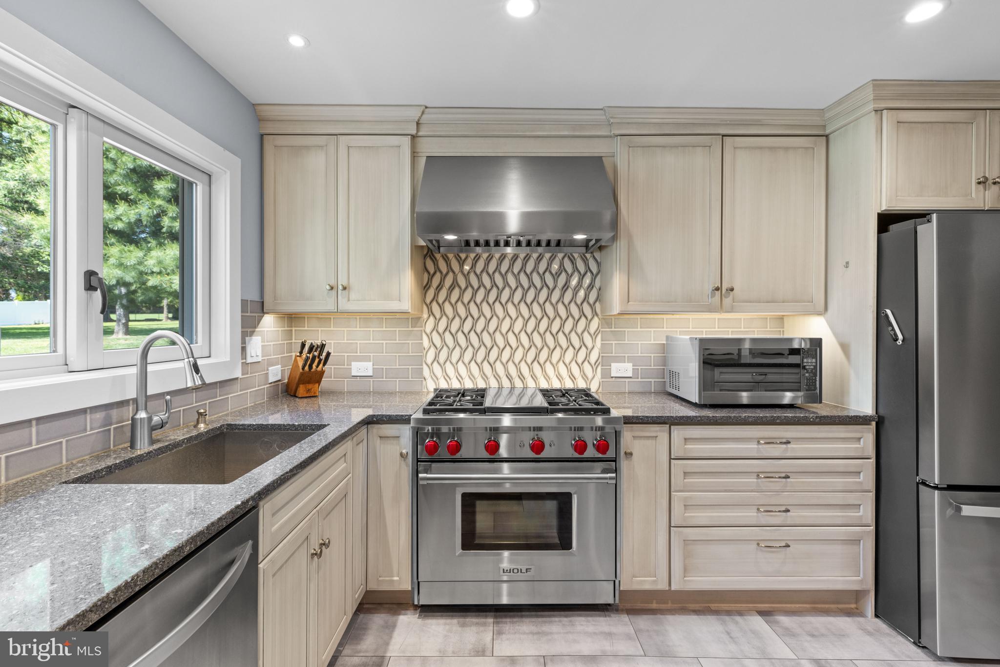 NORTHAMPTON HILLS - Residential