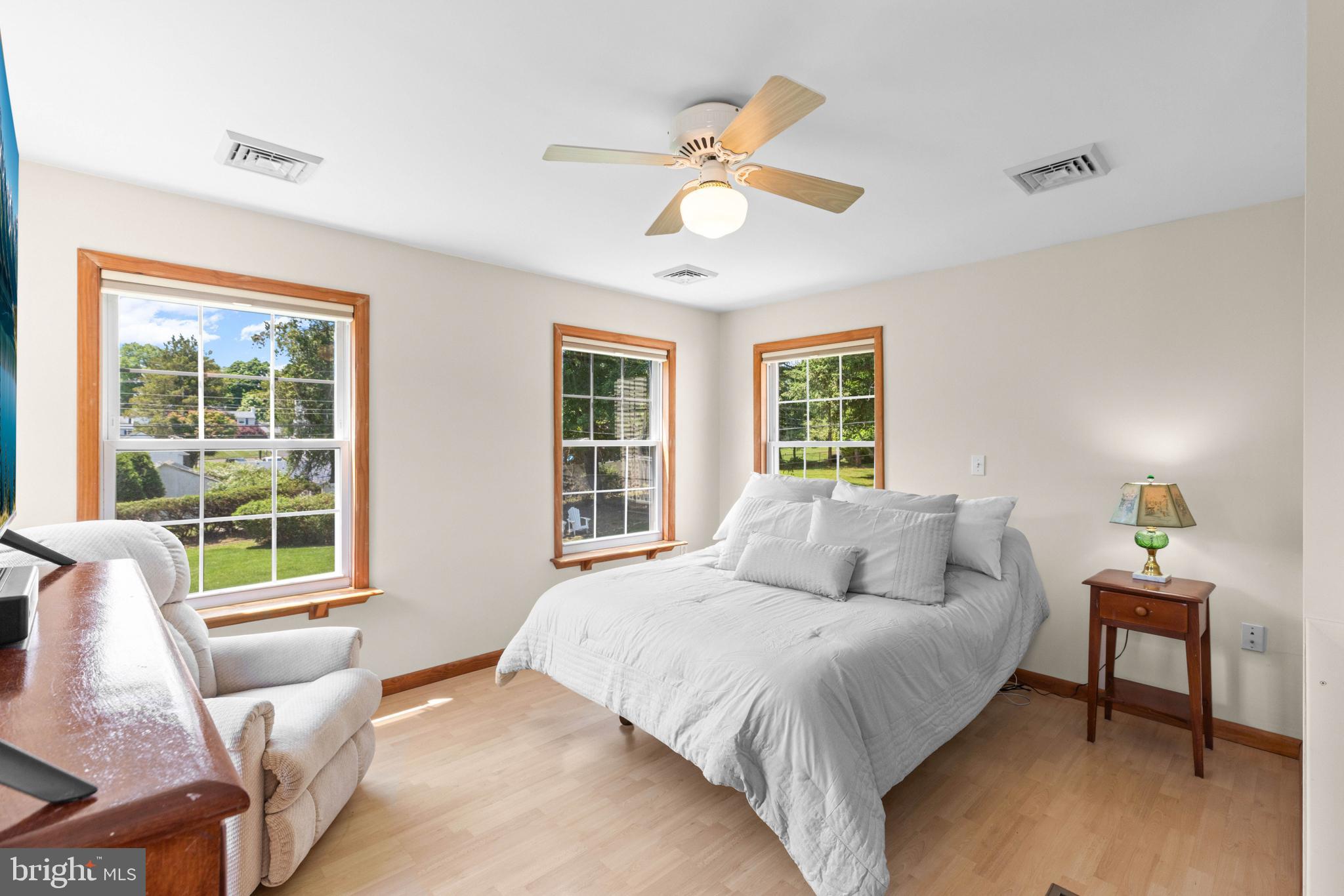 NORTHAMPTON HILLS - Residential