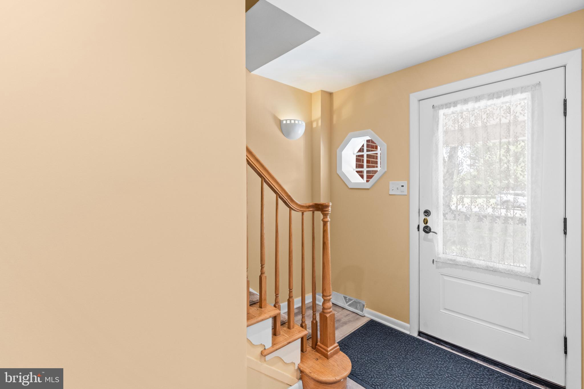 NORTHAMPTON HILLS - Residential