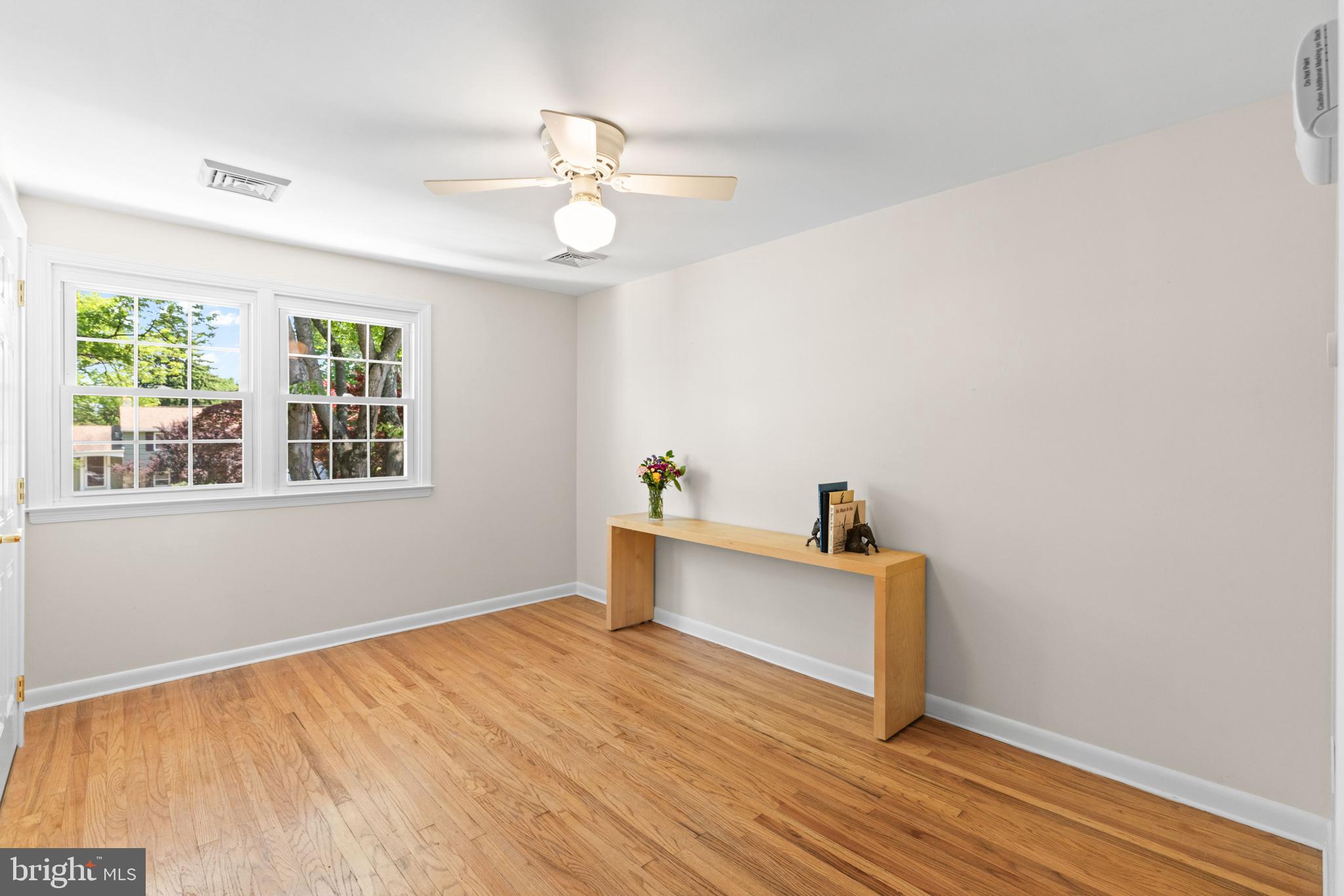 NORTHAMPTON HILLS - Residential
