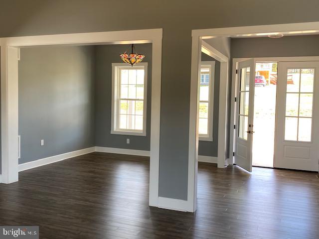 ISLAND HILL - Residential