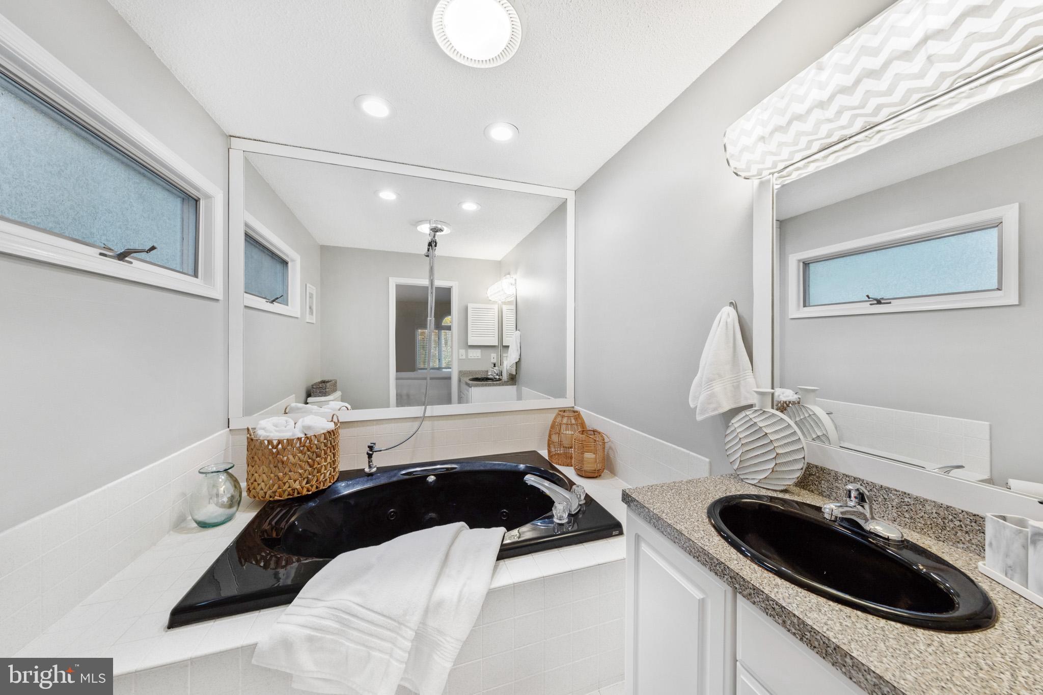 OCEAN PINES - HUNTINGTON - Residential