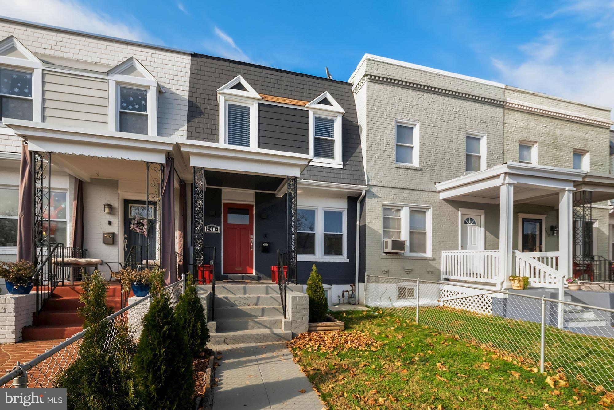2408 3RD STREET NE
