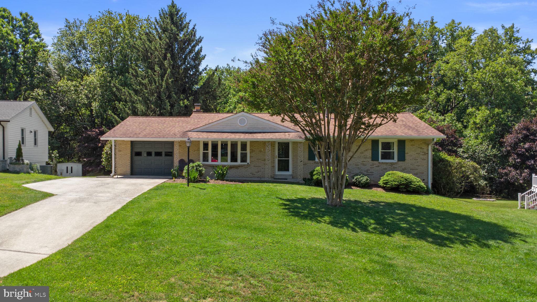 9008 EDGEWOOD DRIVE