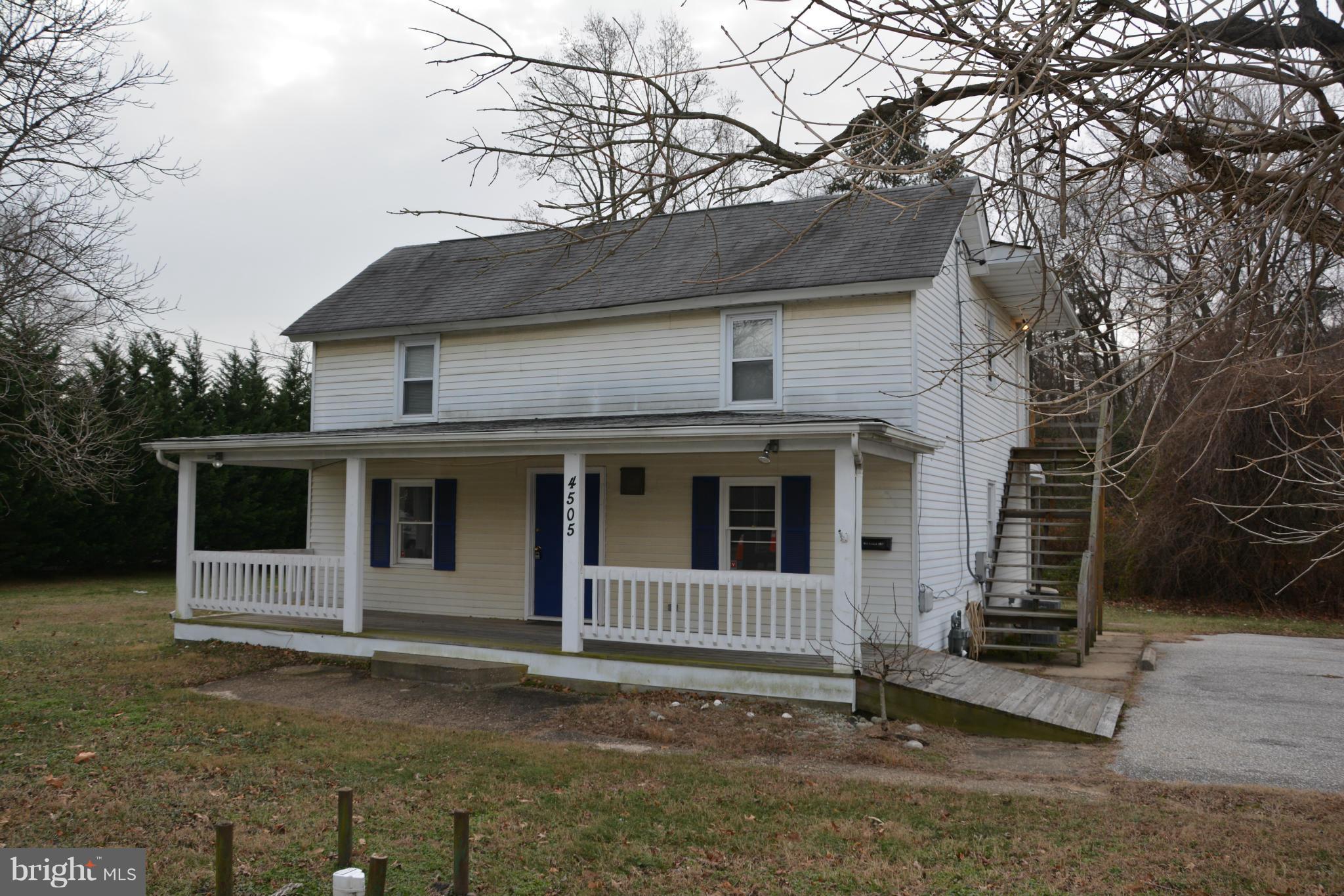 LAKE SHORE - Residential