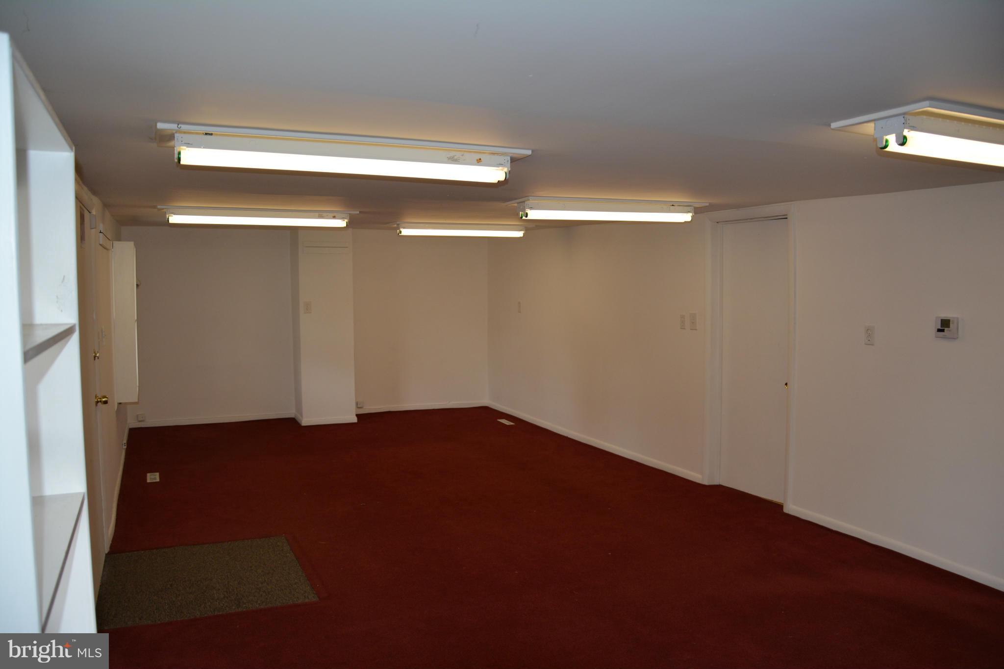 LAKE SHORE - Residential