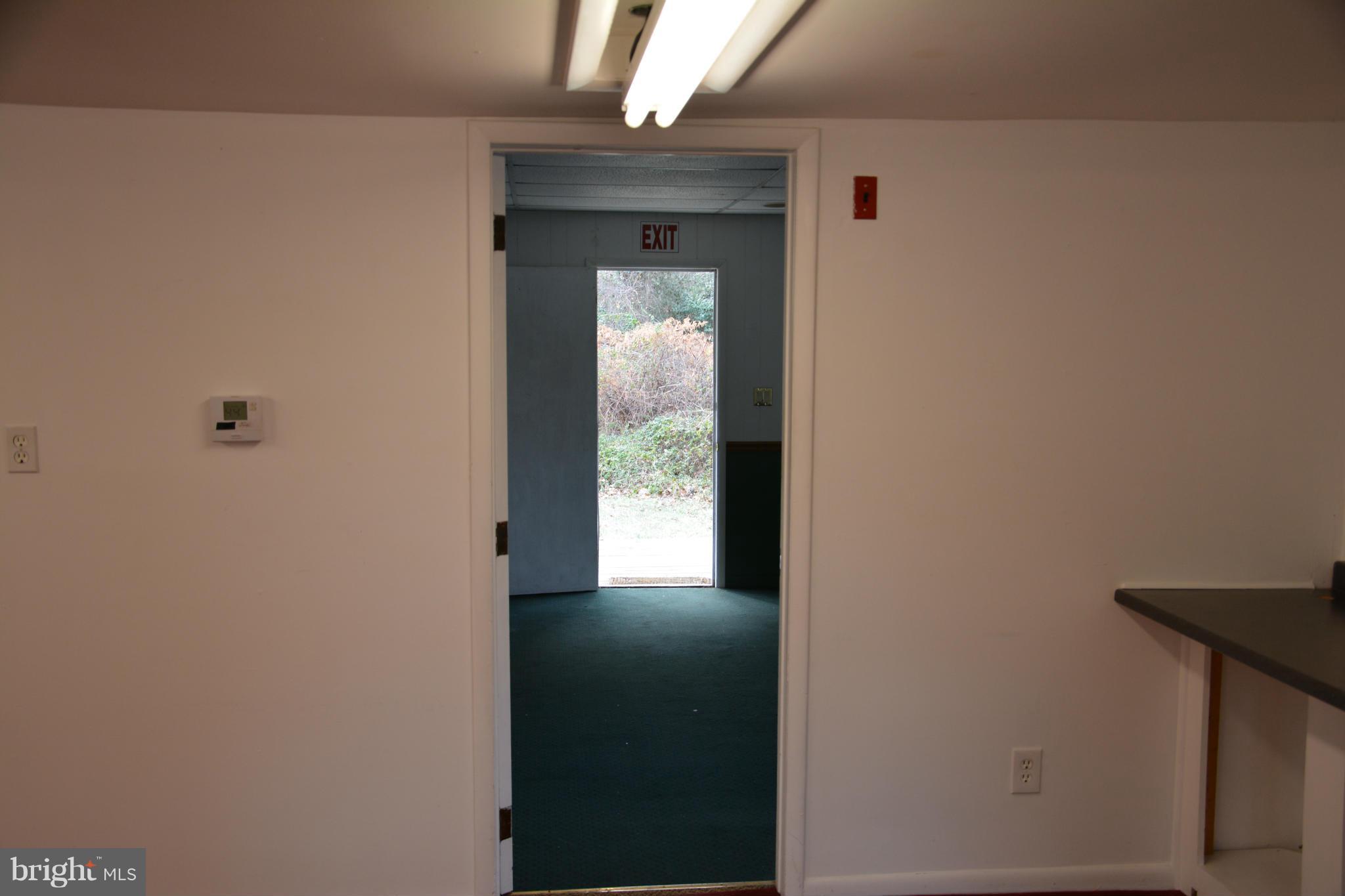 LAKE SHORE - Residential