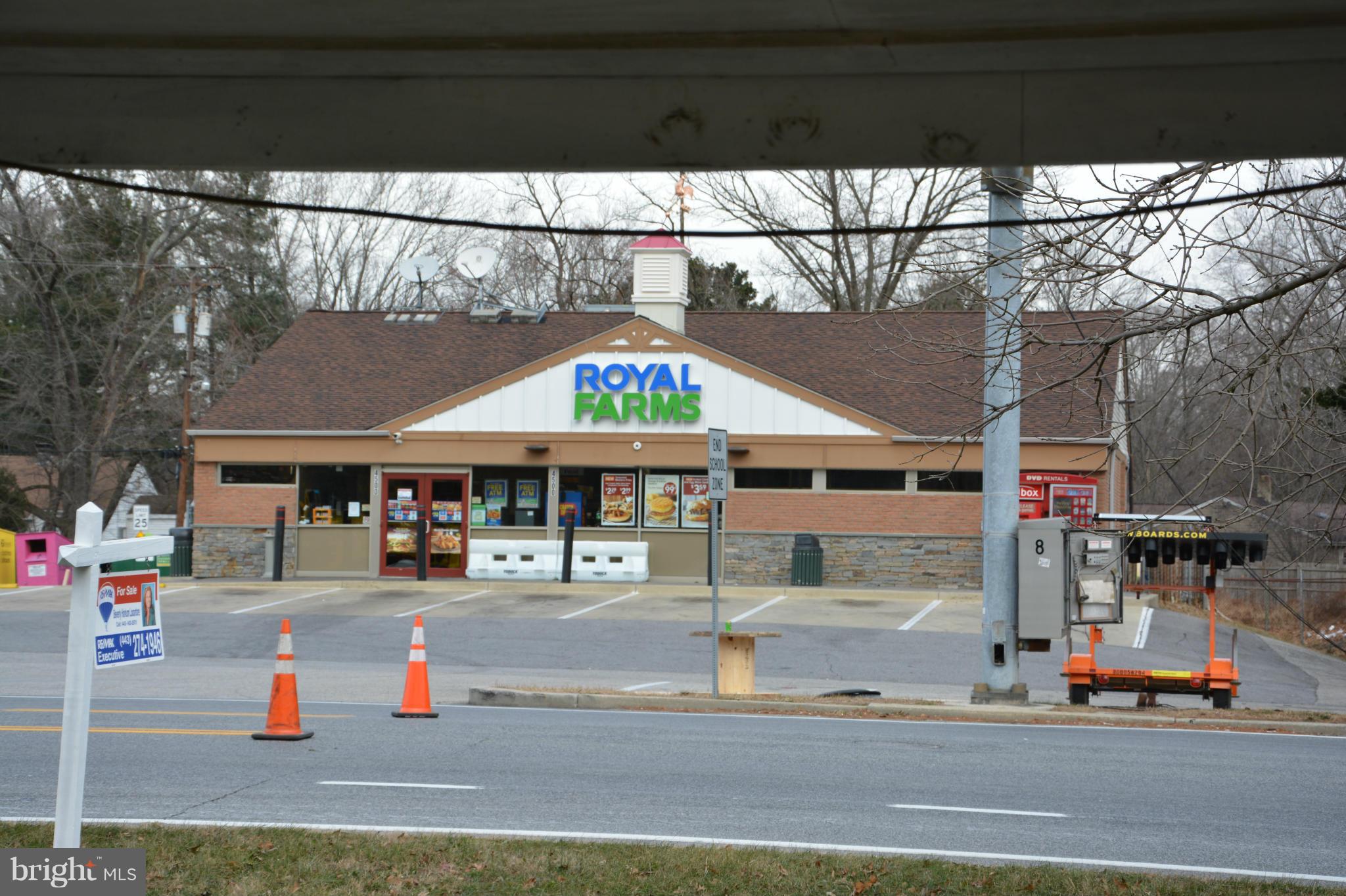 LAKE SHORE - Residential