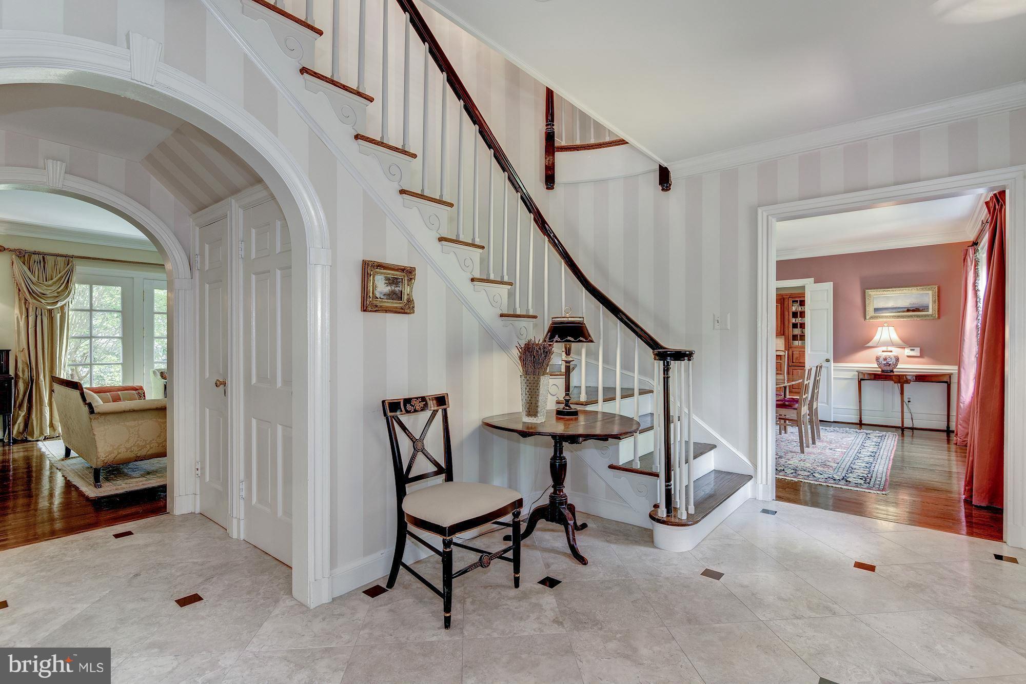 KENWOOD - Residential