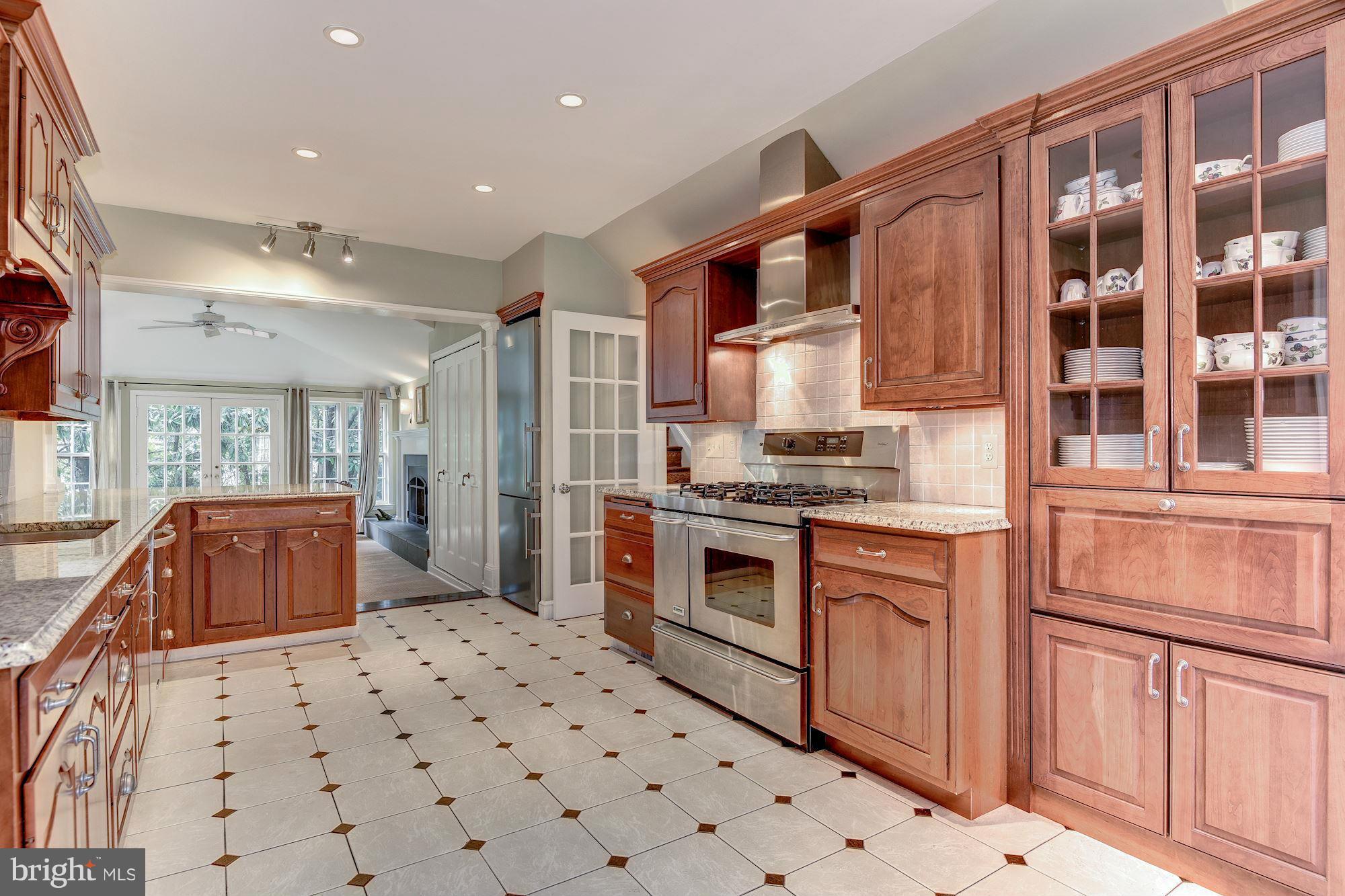 KENWOOD - Residential