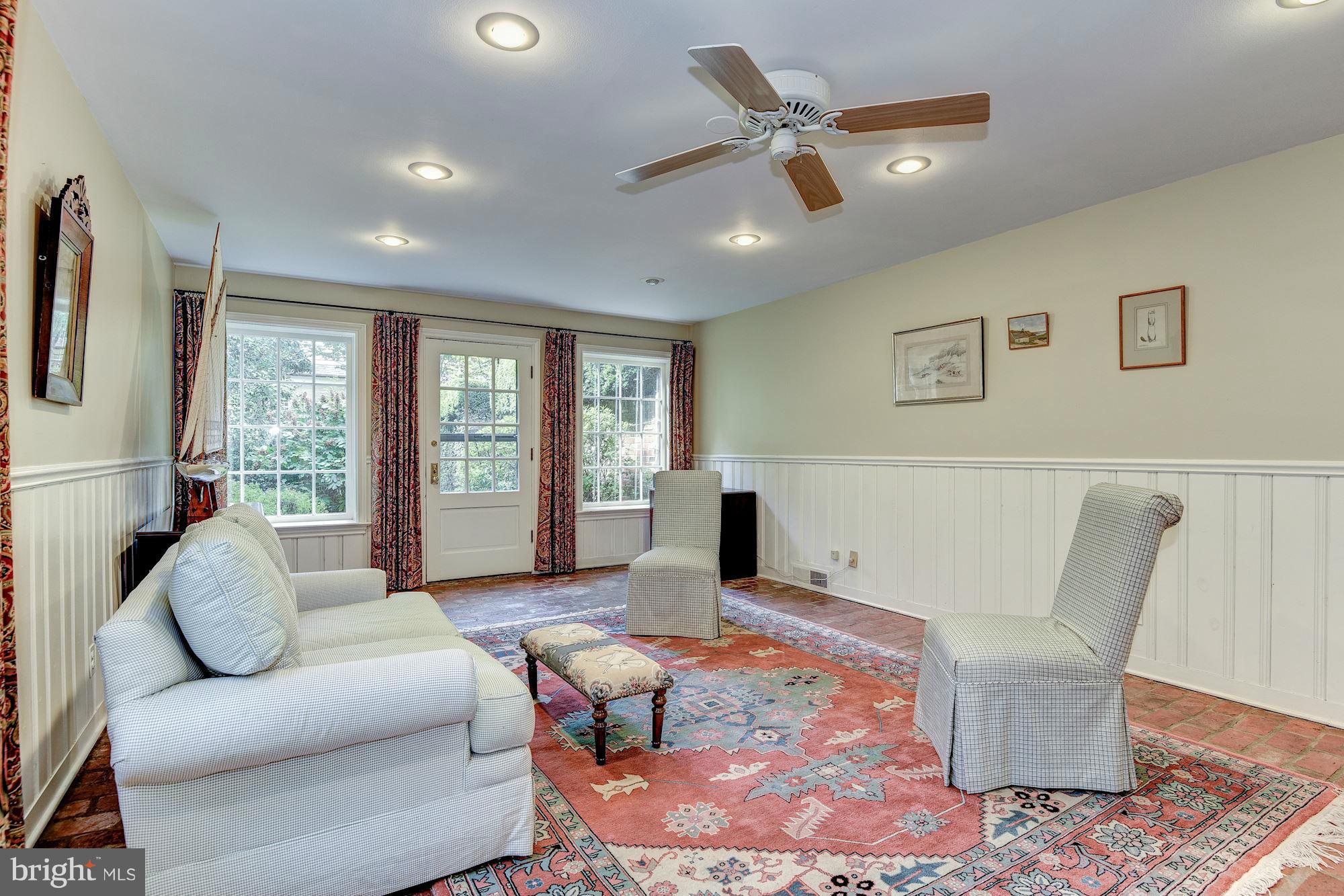 KENWOOD - Residential