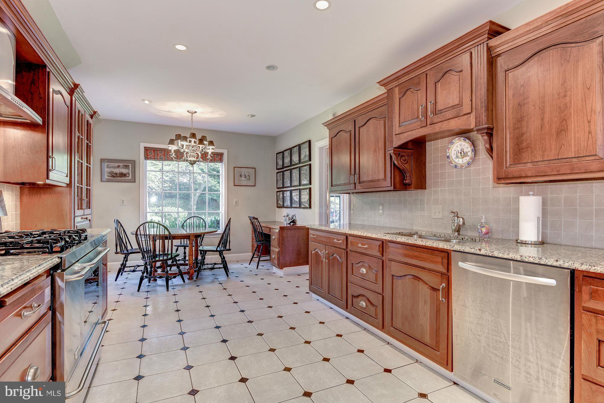 KENWOOD - Residential