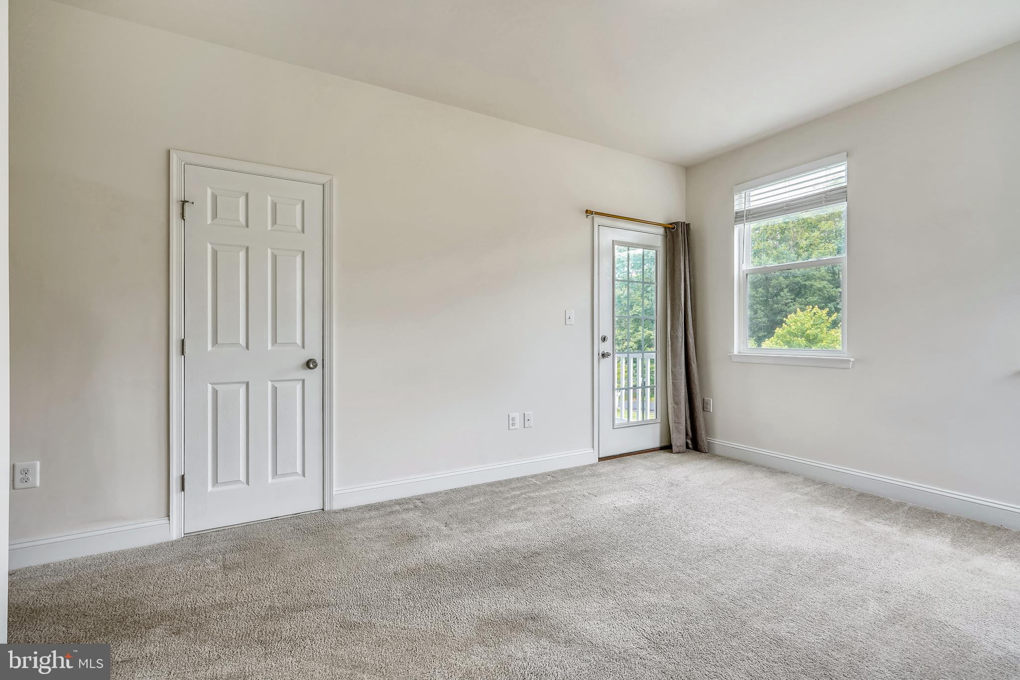 WELLINGTON - Residential