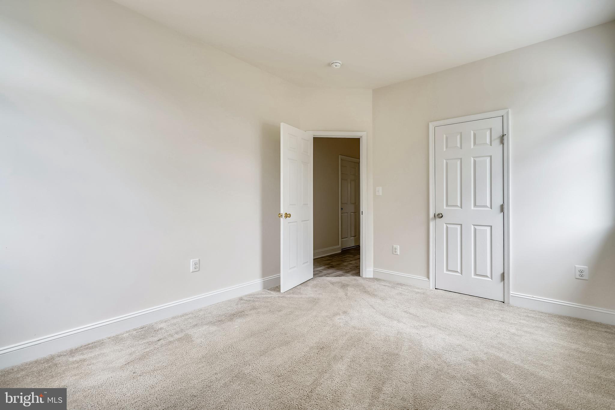 WELLINGTON - Residential