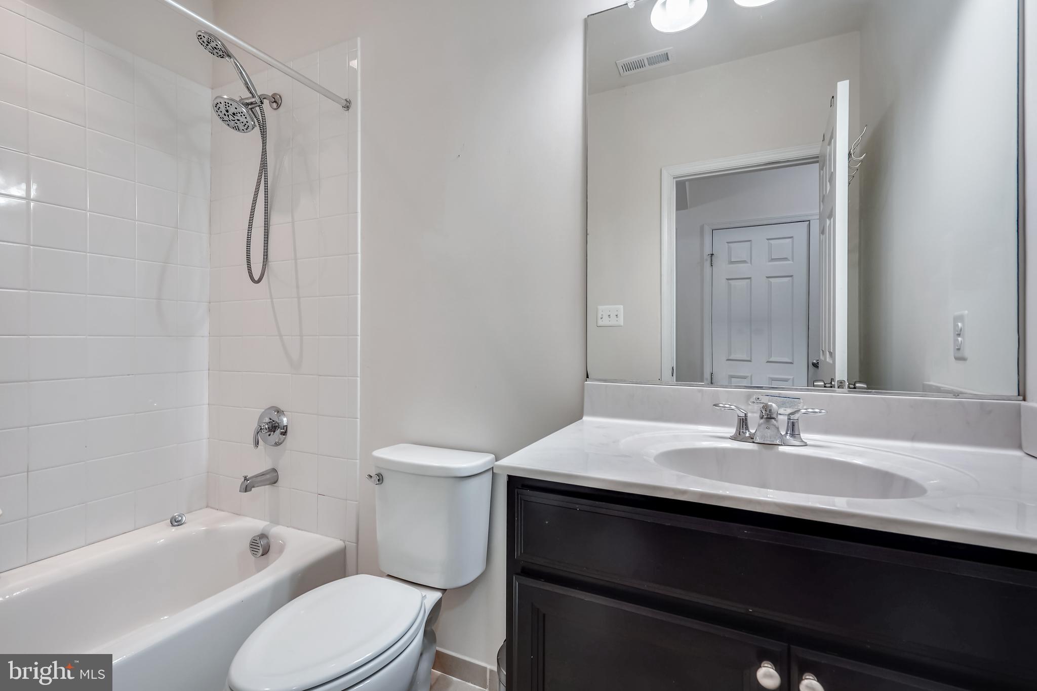 WELLINGTON - Residential