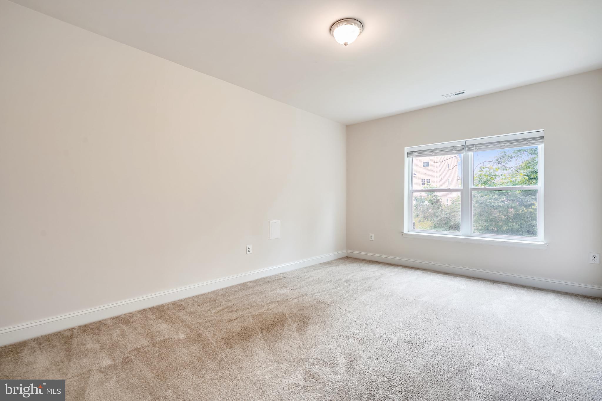 WELLINGTON - Residential