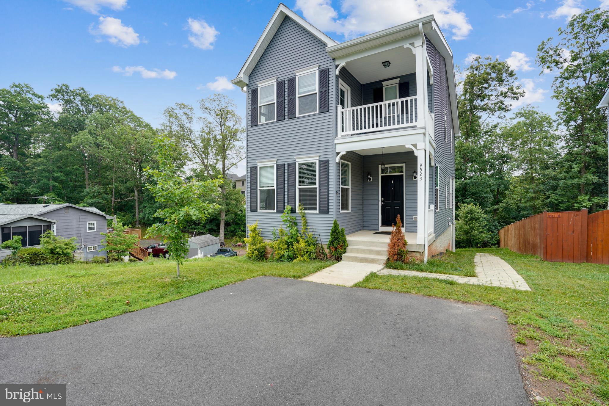 WELLINGTON - Residential