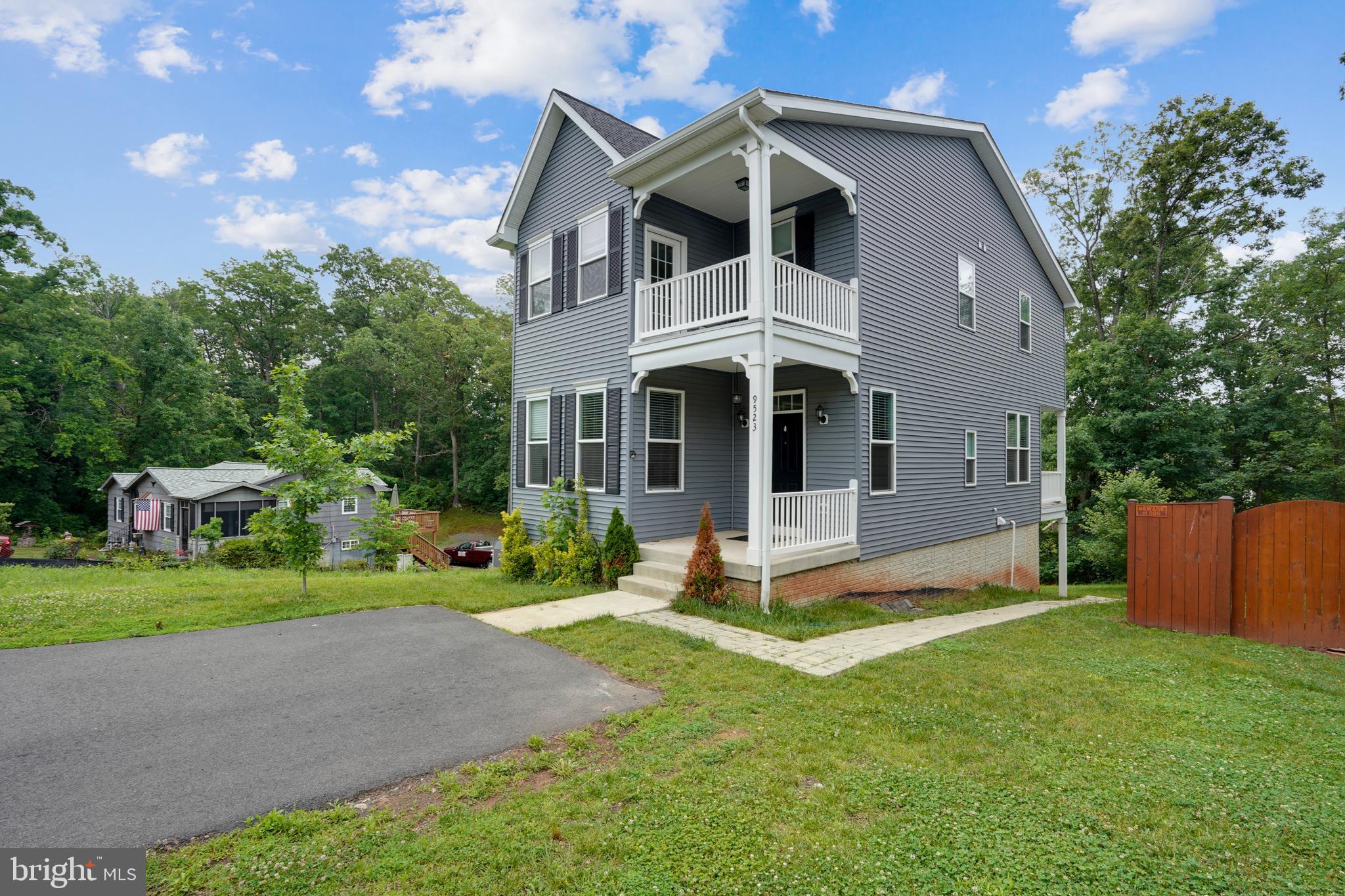 WELLINGTON - Residential