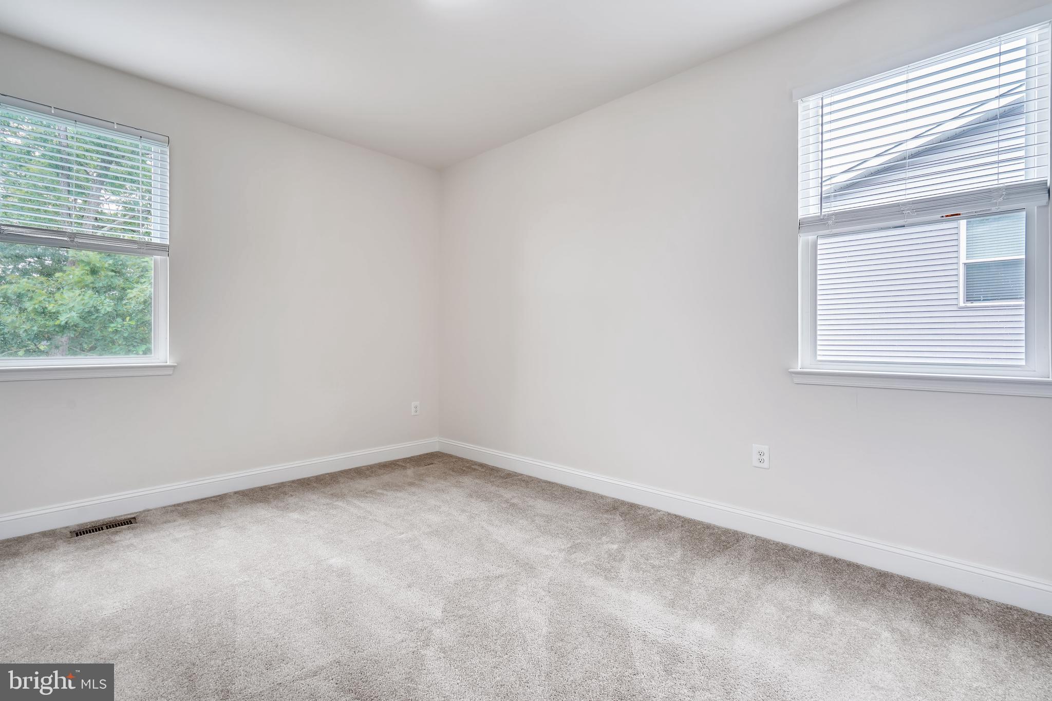 WELLINGTON - Residential