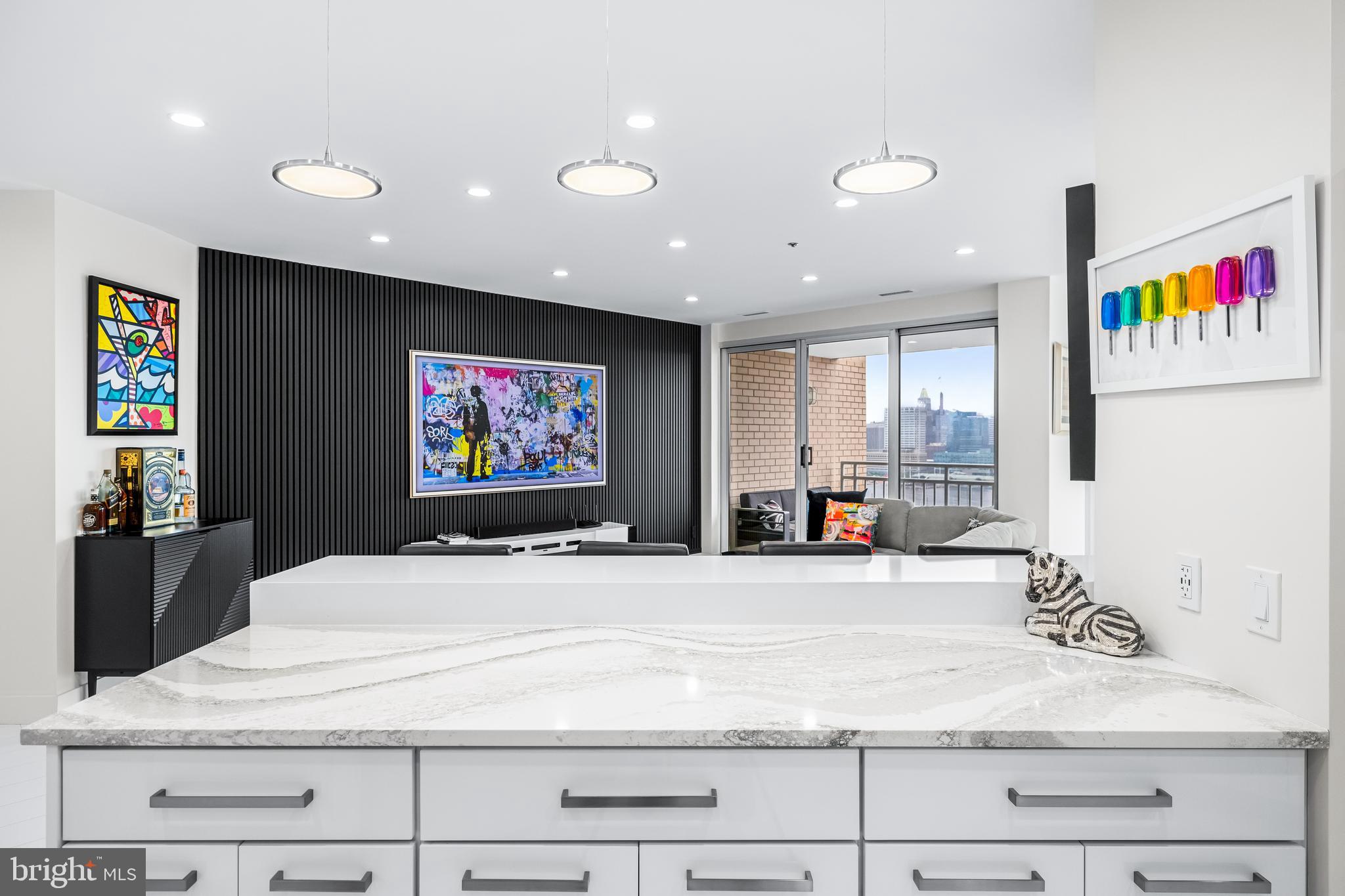 HARBORVIEW TOWERS - Residential